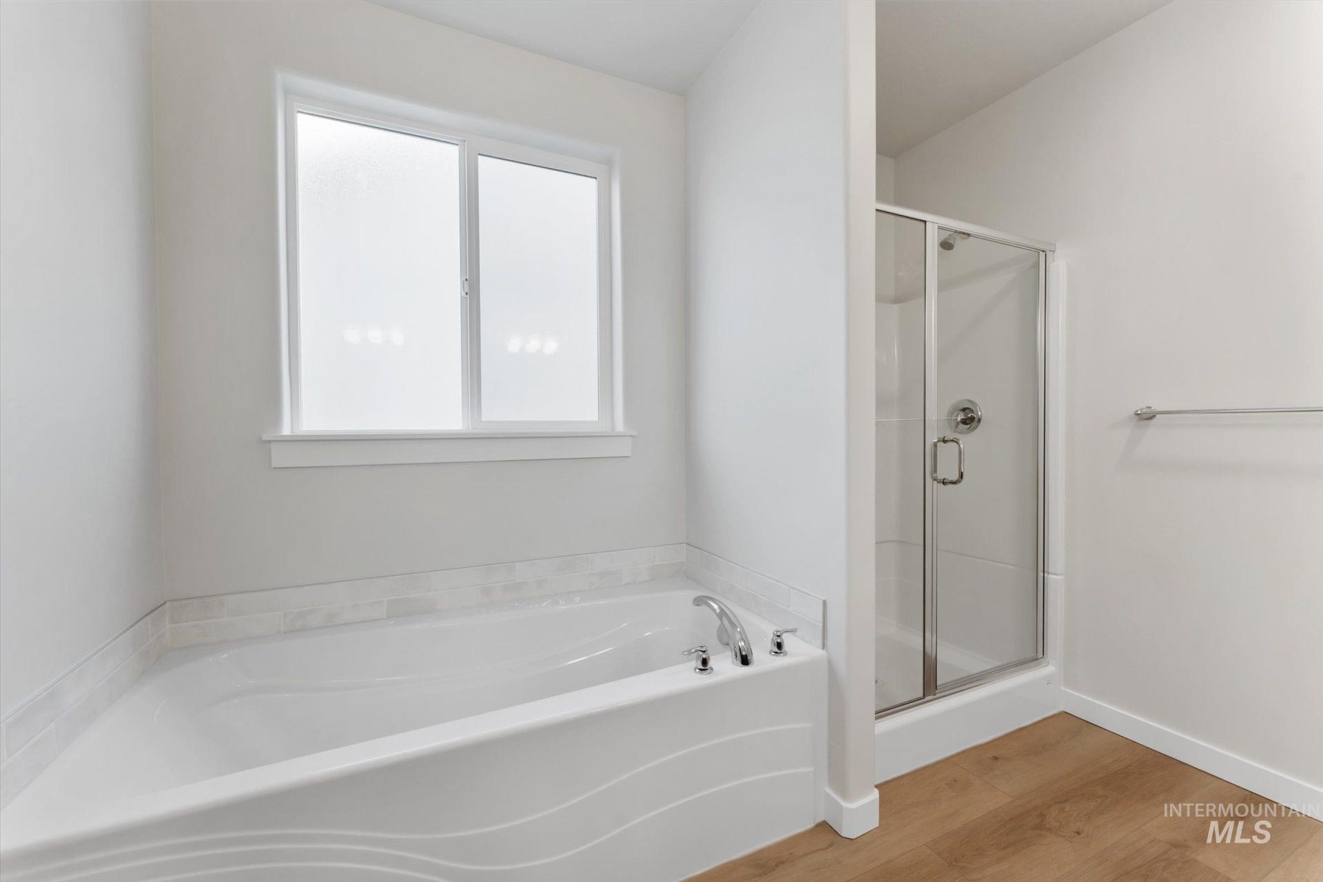 4930 E Buckwheat Dr., Nampa, Idaho 83686, 4 Bedrooms, 3 Bathrooms, Residential For Sale, Price $449,990,MLS 98953541