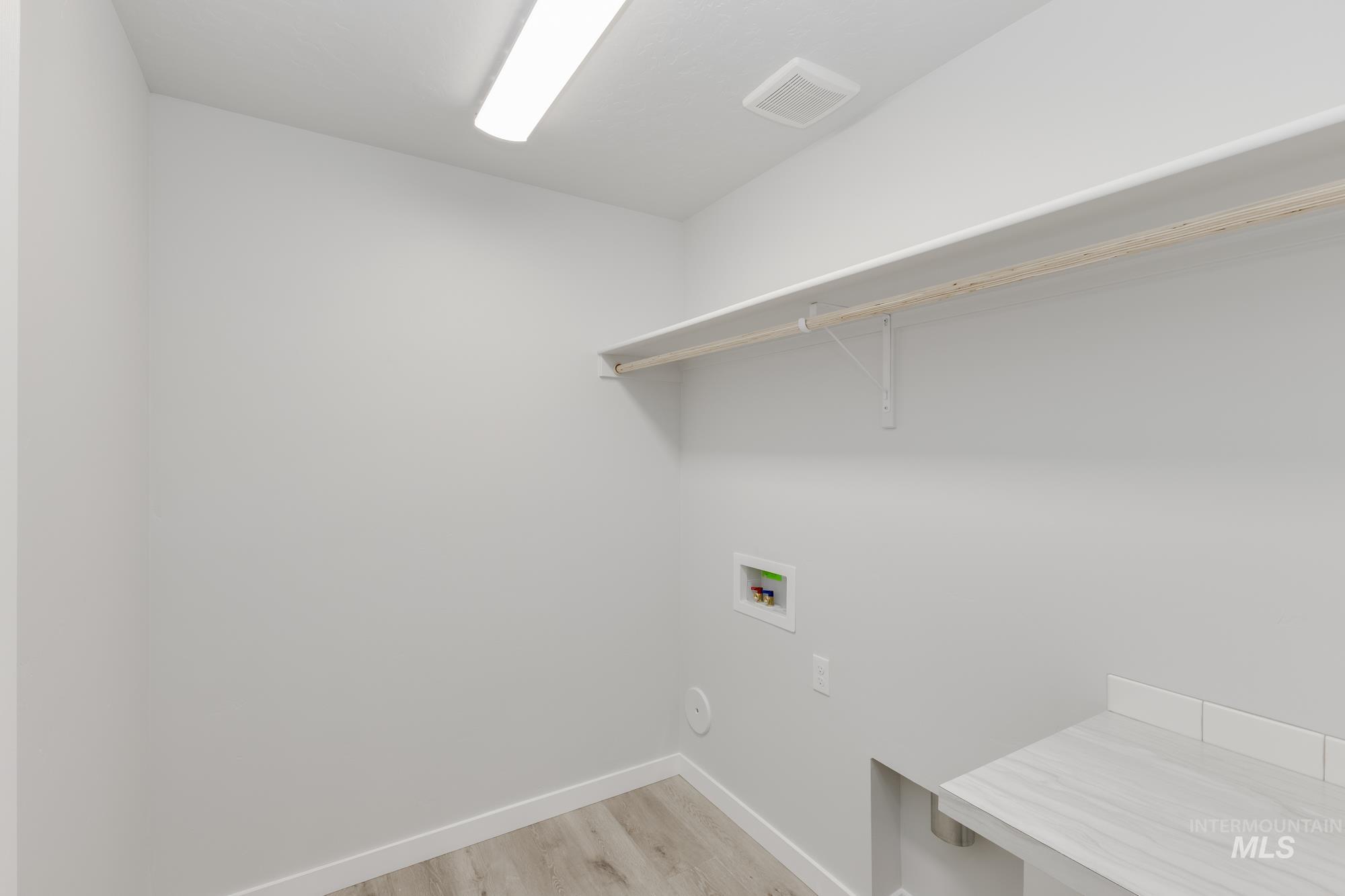 634 W Striped Owl St, Kuna, Idaho 83634, 5 Bedrooms, 2.5 Bathrooms, Residential For Sale, Price $504,990,MLS 98953611