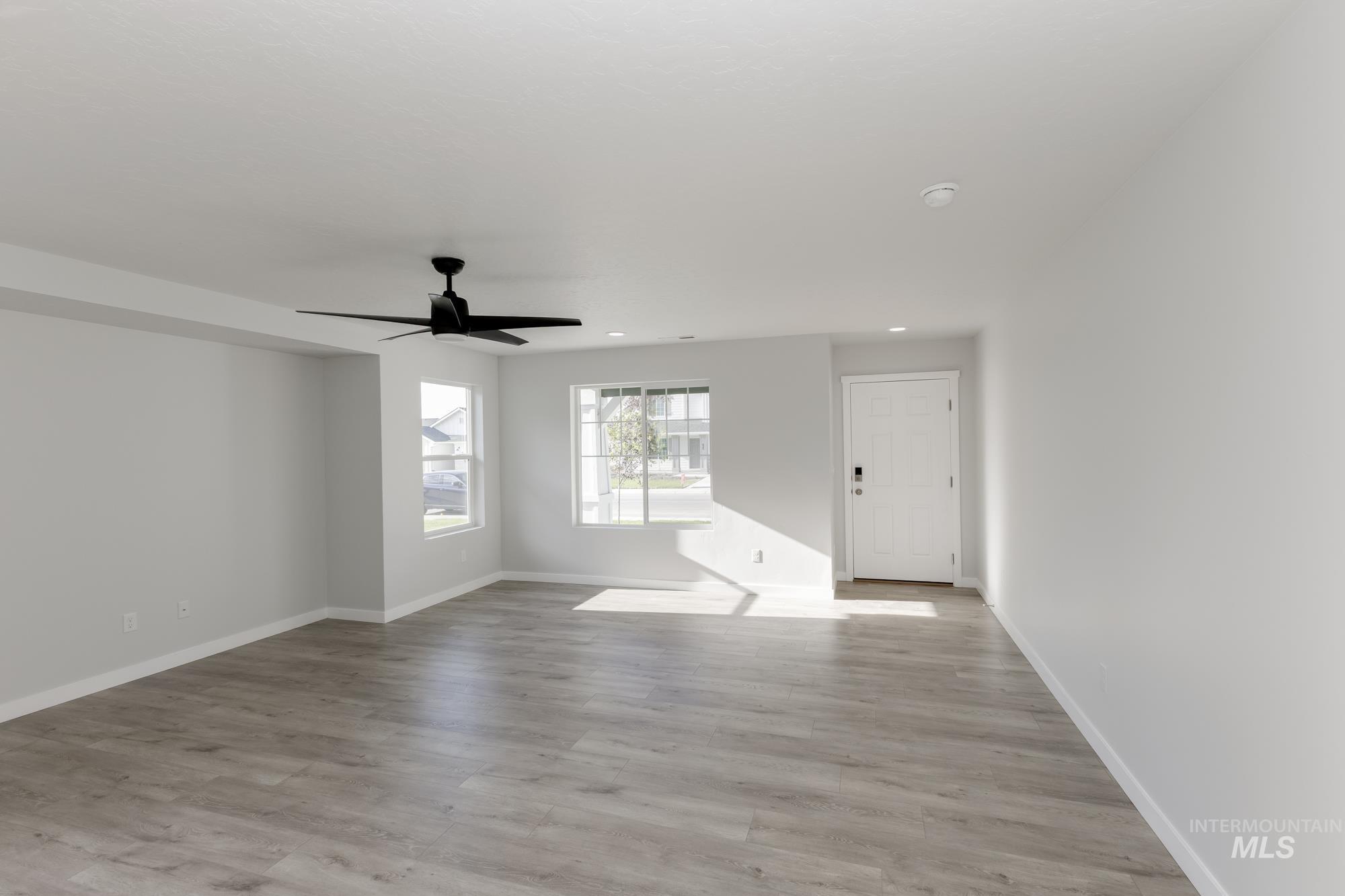 634 W Striped Owl St, Kuna, Idaho 83634, 5 Bedrooms, 2.5 Bathrooms, Residential For Sale, Price $504,990,MLS 98953611