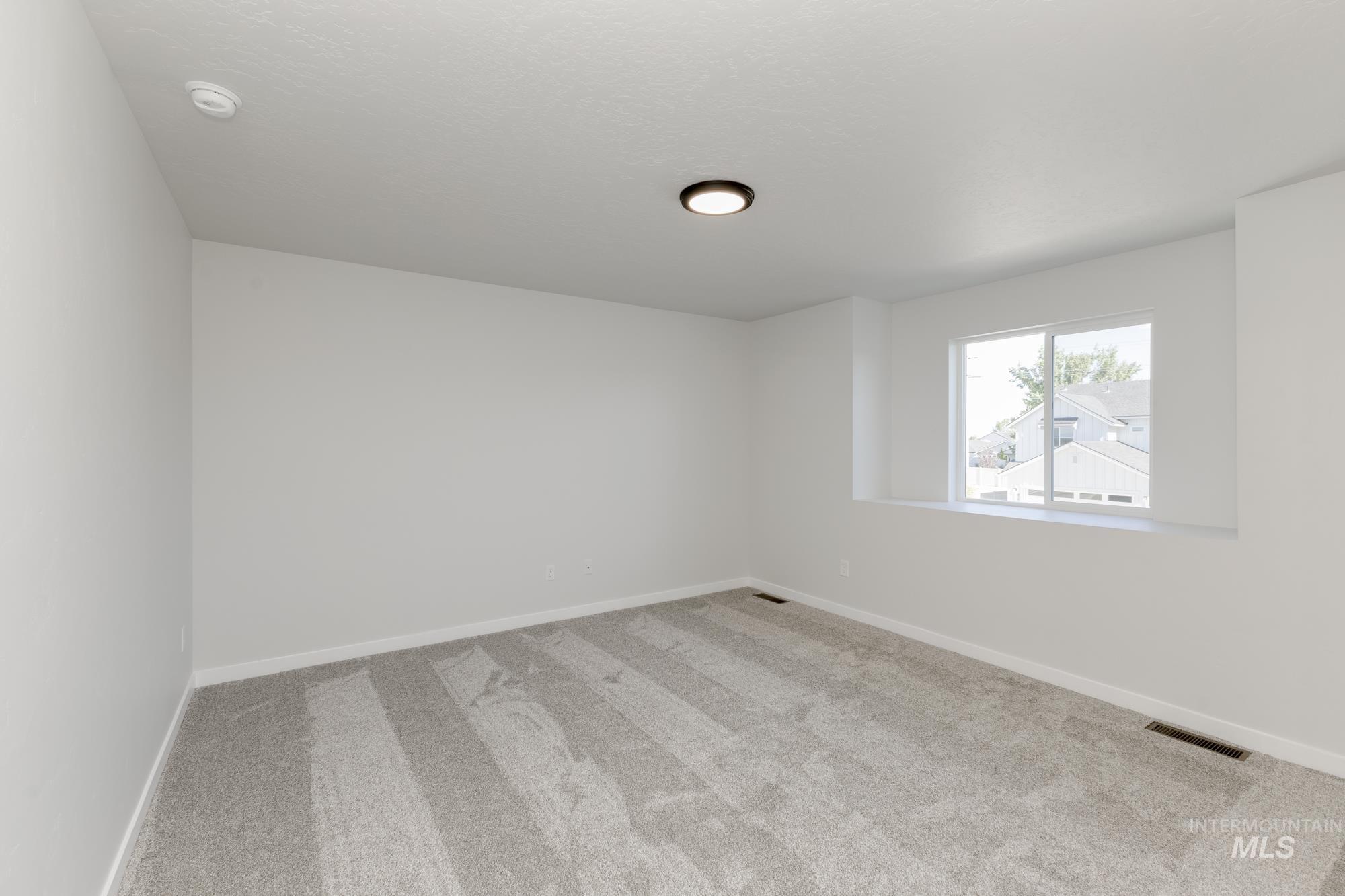 4181 E Woodmurra St, Meridian, Idaho 83642, 3 Bedrooms, 2.5 Bathrooms, Residential For Sale, Price $432,990,MLS 98953617