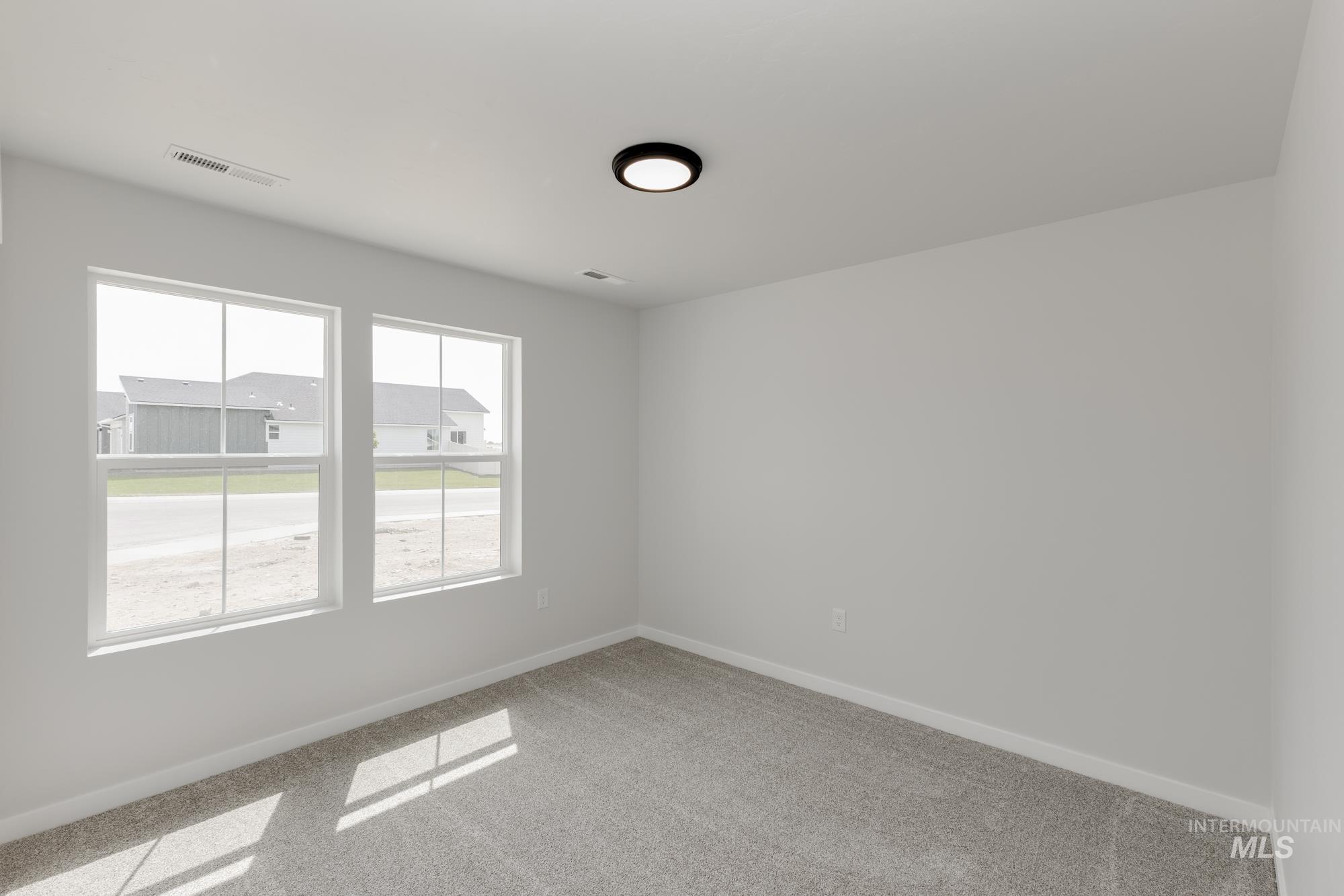 6825 S Old Farm Ave, Meridian, Idaho 83642, 3 Bedrooms, 2 Bathrooms, Residential For Sale, Price $414,990,MLS 98953621