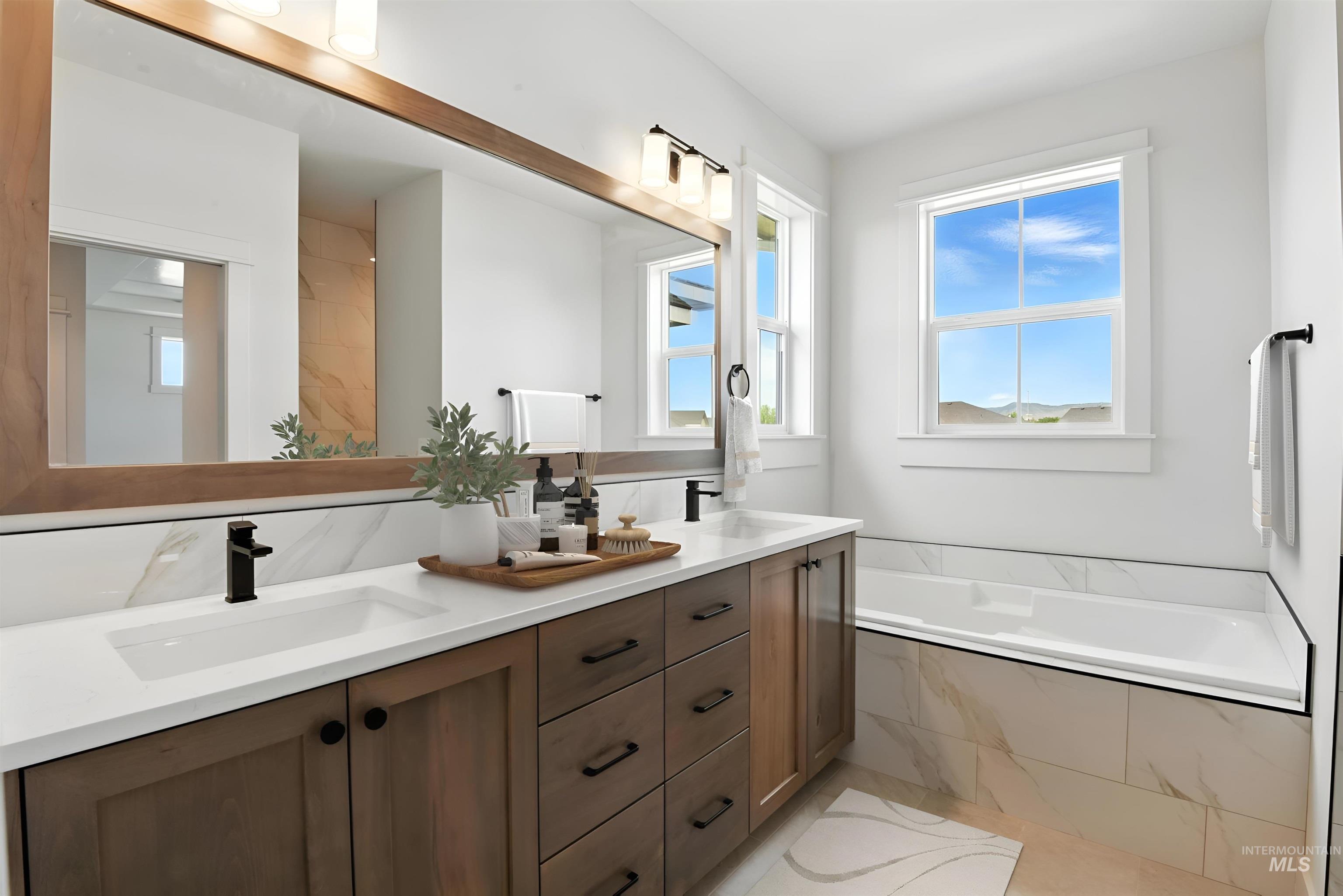 3521 S El Rio, Boise, Idaho 83709, 3 Bedrooms, 2.5 Bathrooms, Residential For Sale, Price $649,900,MLS 98953788