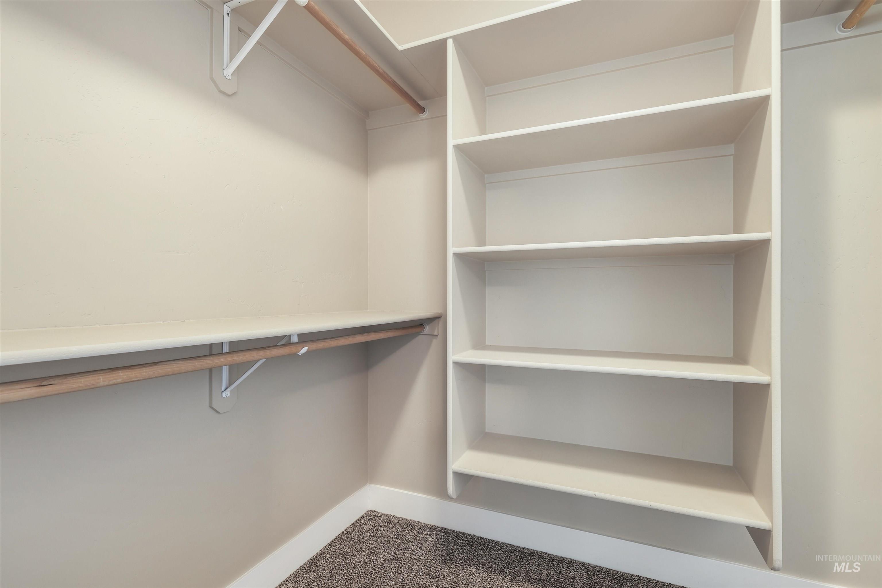 1434 Riverbend Pl, Twin Falls, Idaho 83301, 5 Bedrooms, 3 Bathrooms, Residential For Sale, Price $619,500,MLS 98953849