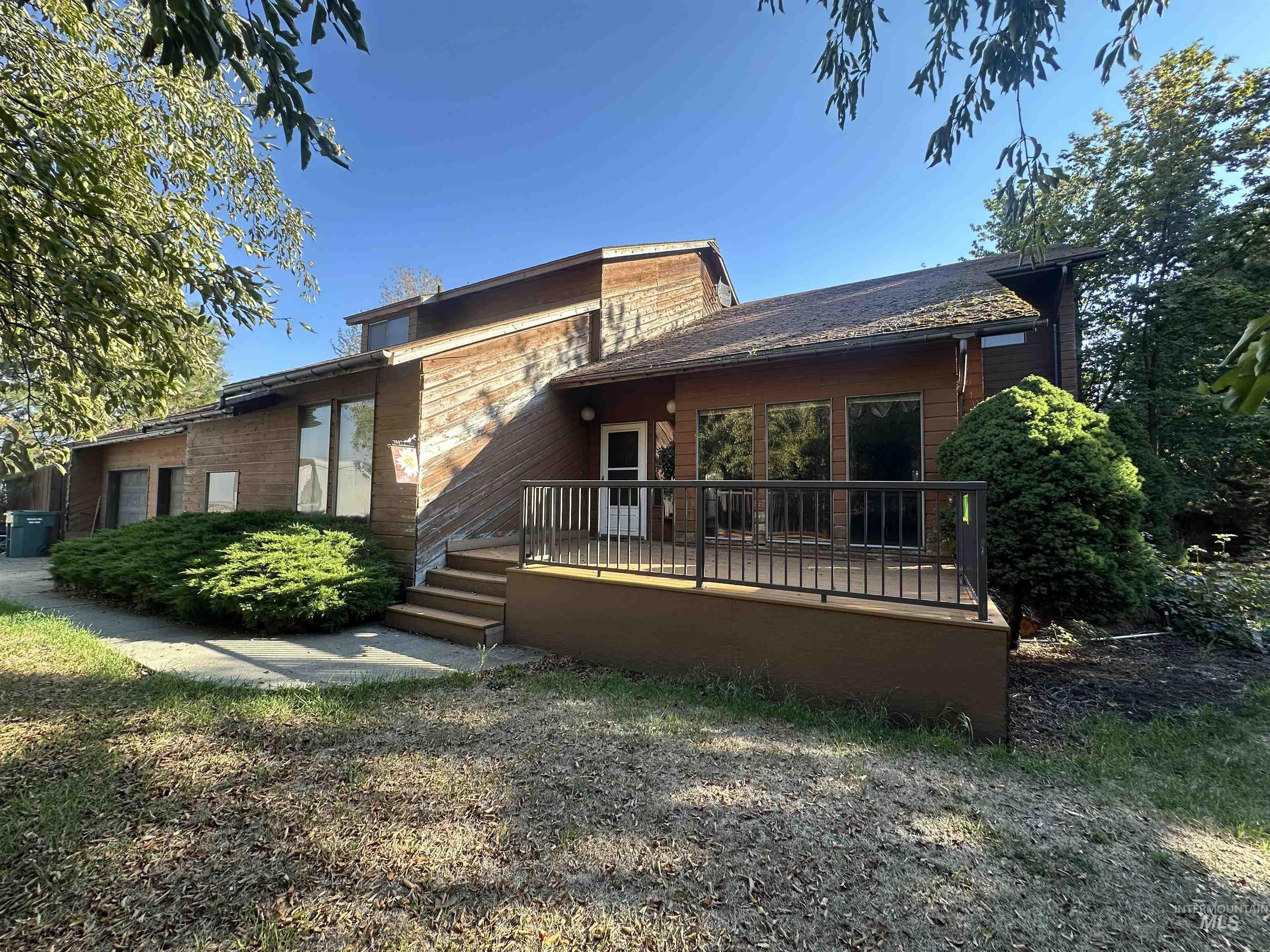 811 Florence Avenue, Craigmont, Idaho 83523, 4 Bedrooms, 4 Bathrooms, Residential For Sale, Price $499,900, 98953898