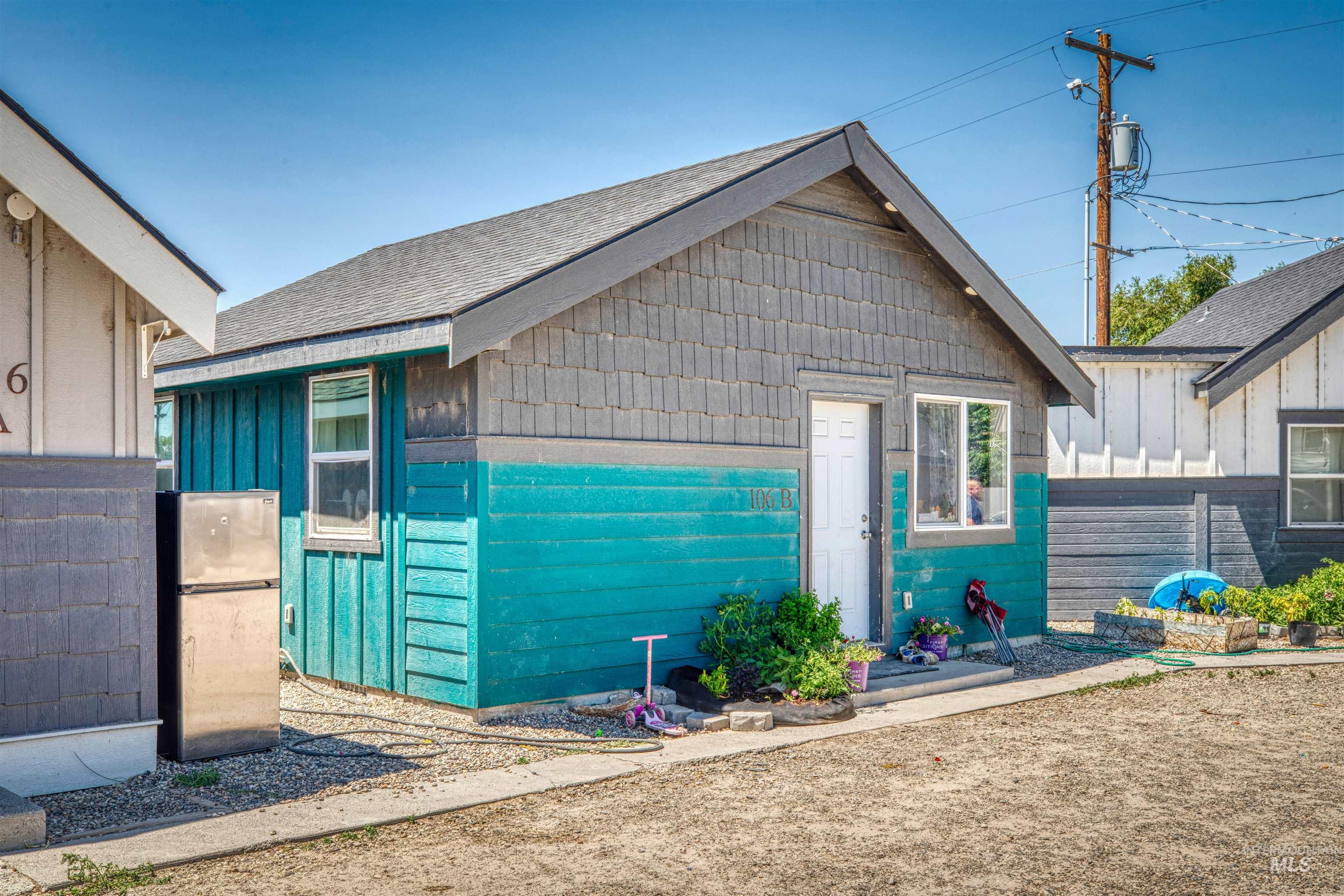 106 E Main St, Nyssa, Oregon 97913, 1 Bedroom, 1 Bathroom, Residential Income For Sale, Price $425,000,MLS 98954000