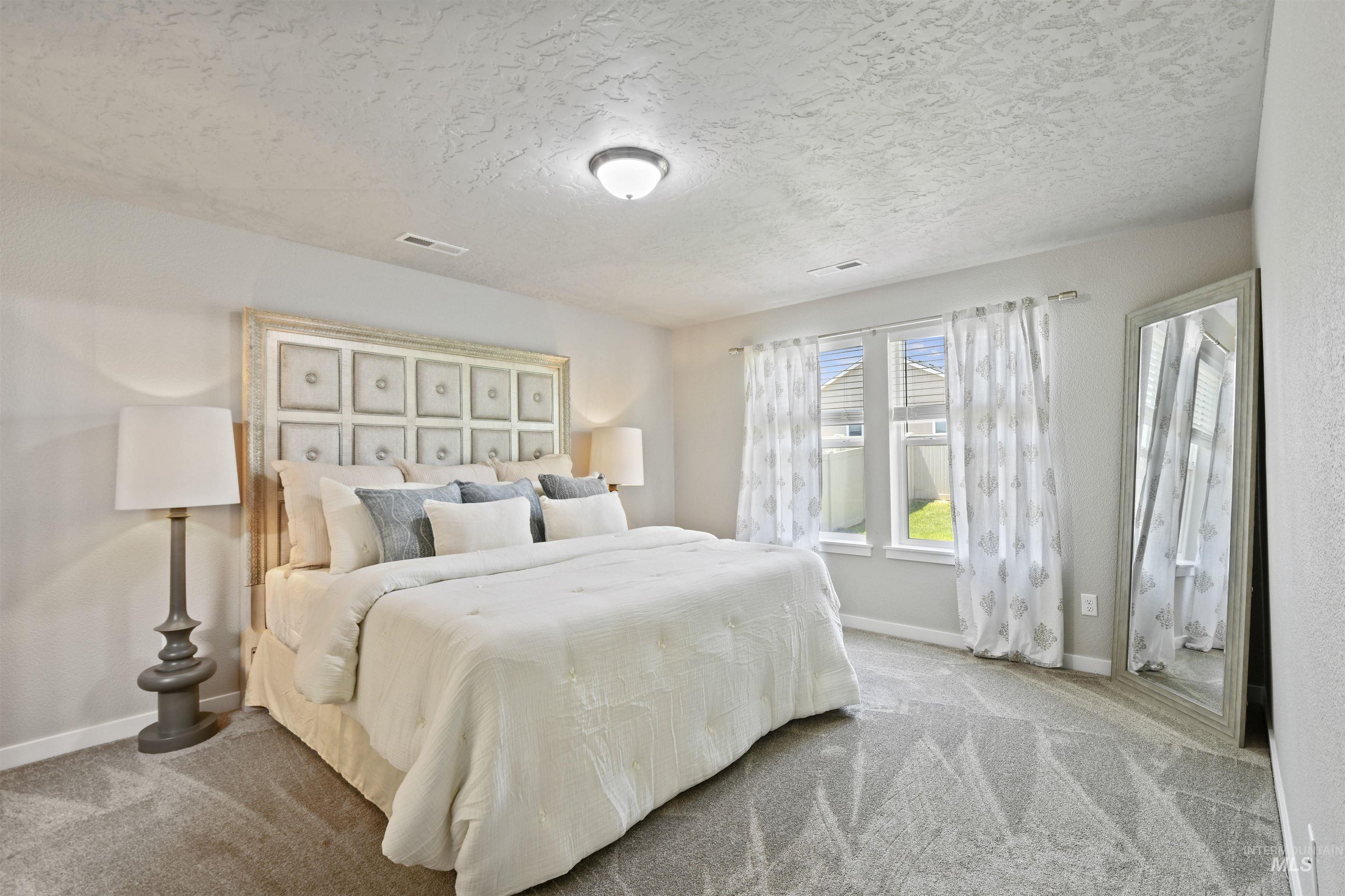 3499 S Rosa Parks Way, Nampa, Idaho 83686, 3 Bedrooms, 2 Bathrooms, Residential For Sale, Price $525,000, 98954046