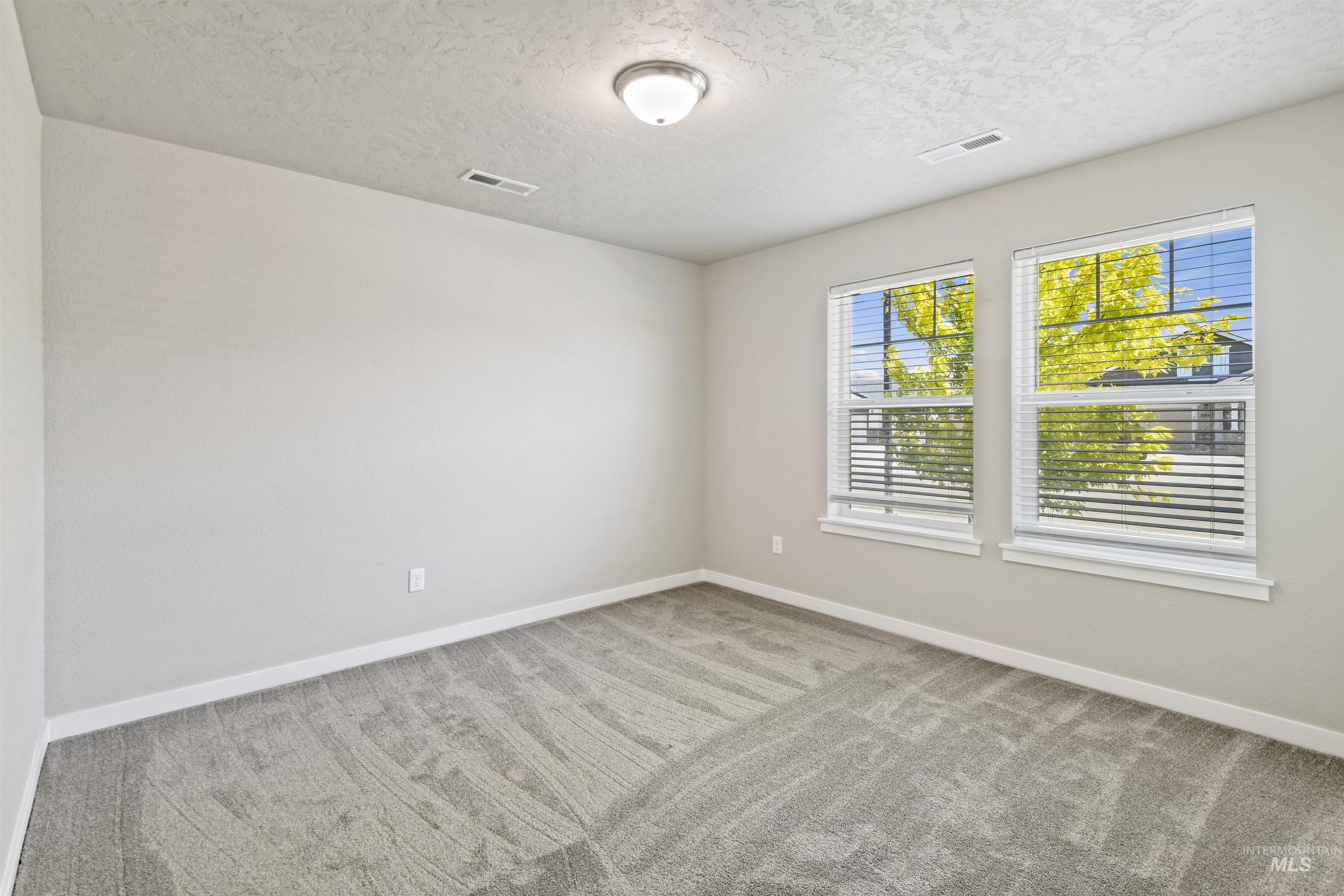 3499 S Rosa Parks Way, Nampa, Idaho 83686, 3 Bedrooms, 2 Bathrooms, Residential For Sale, Price $525,000, 98954046