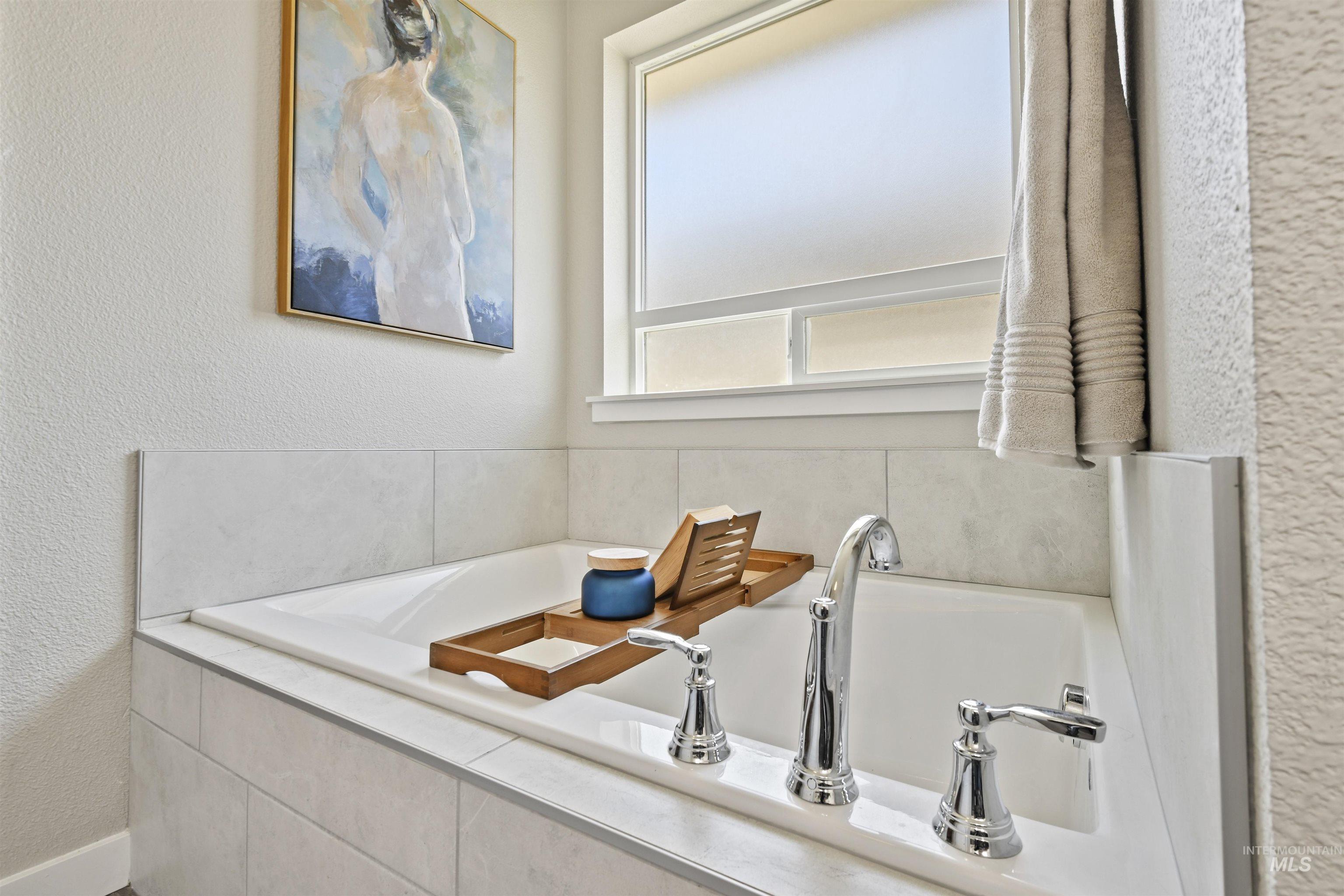 3499 S Rosa Parks Way, Nampa, Idaho 83686, 3 Bedrooms, 2 Bathrooms, Residential For Sale, Price $525,000, 98954046