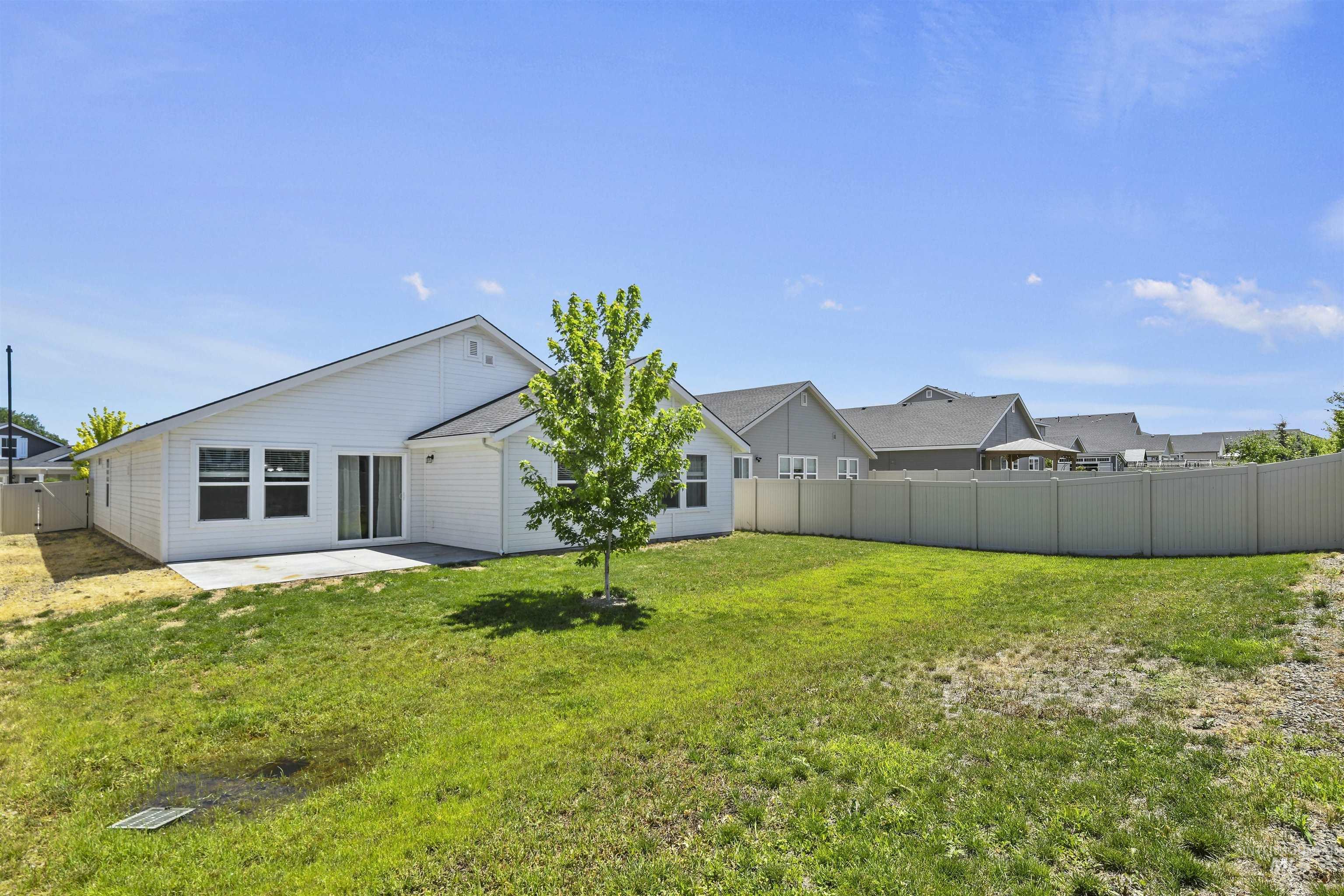 3499 S Rosa Parks Way, Nampa, Idaho 83686, 3 Bedrooms, 2 Bathrooms, Residential For Sale, Price $525,000, 98954046