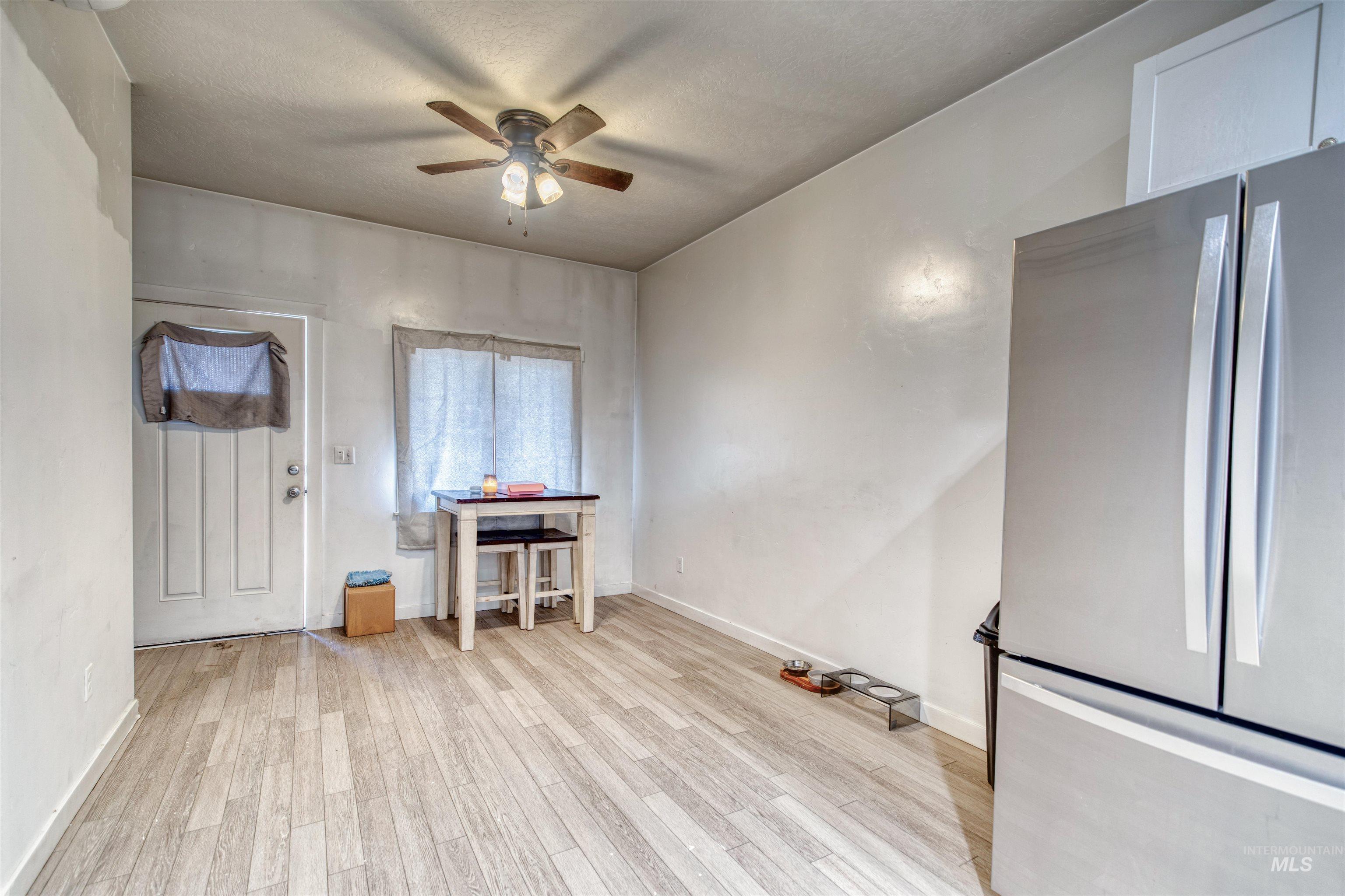 112 E Main St, Nyssa, Oregon 97913, 2 Bedrooms, 1 Bathroom, Residential Income For Sale, Price $520,000,MLS 98954054