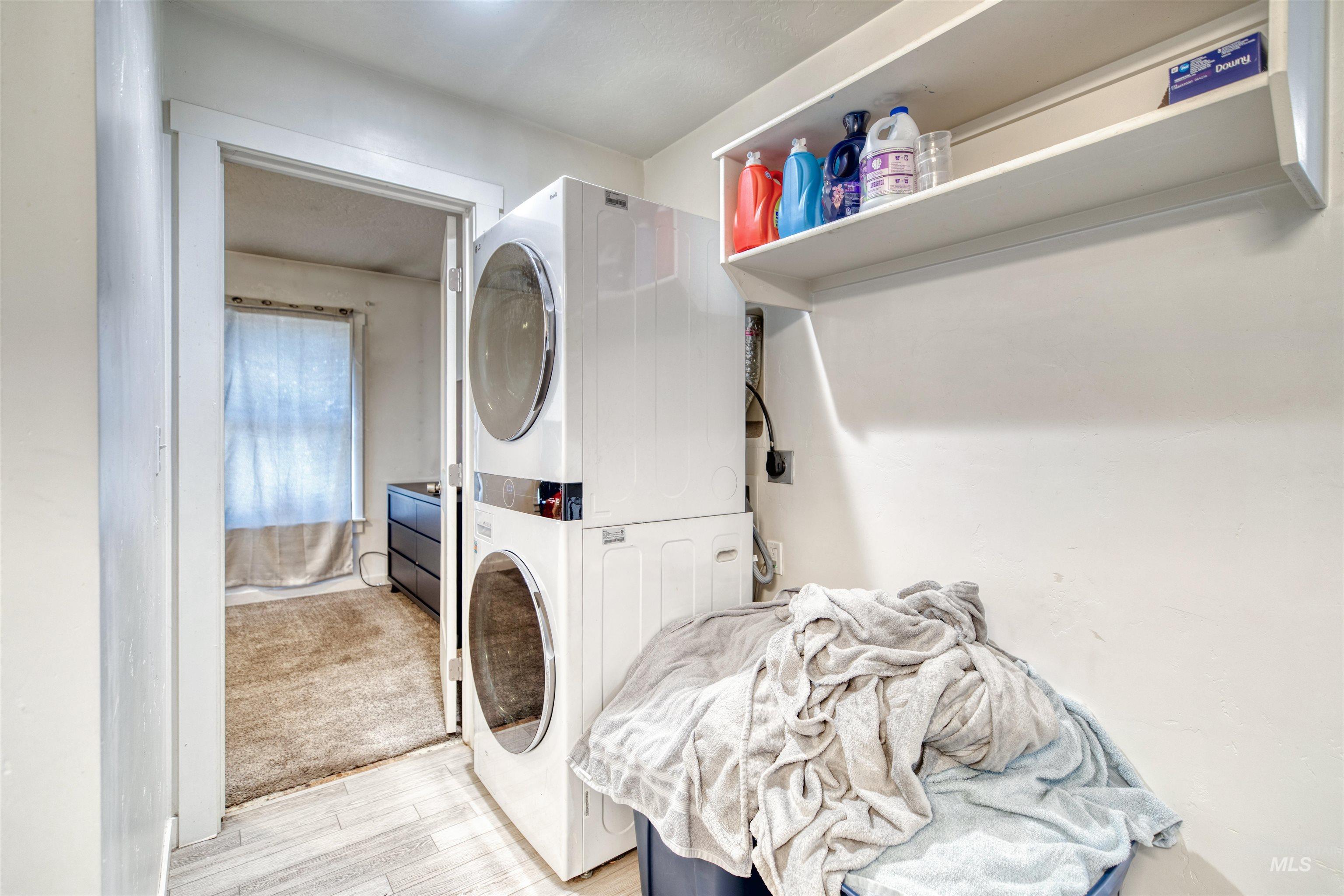 112 E Main St, Nyssa, Oregon 97913, 2 Bedrooms, 1 Bathroom, Residential Income For Sale, Price $520,000,MLS 98954054