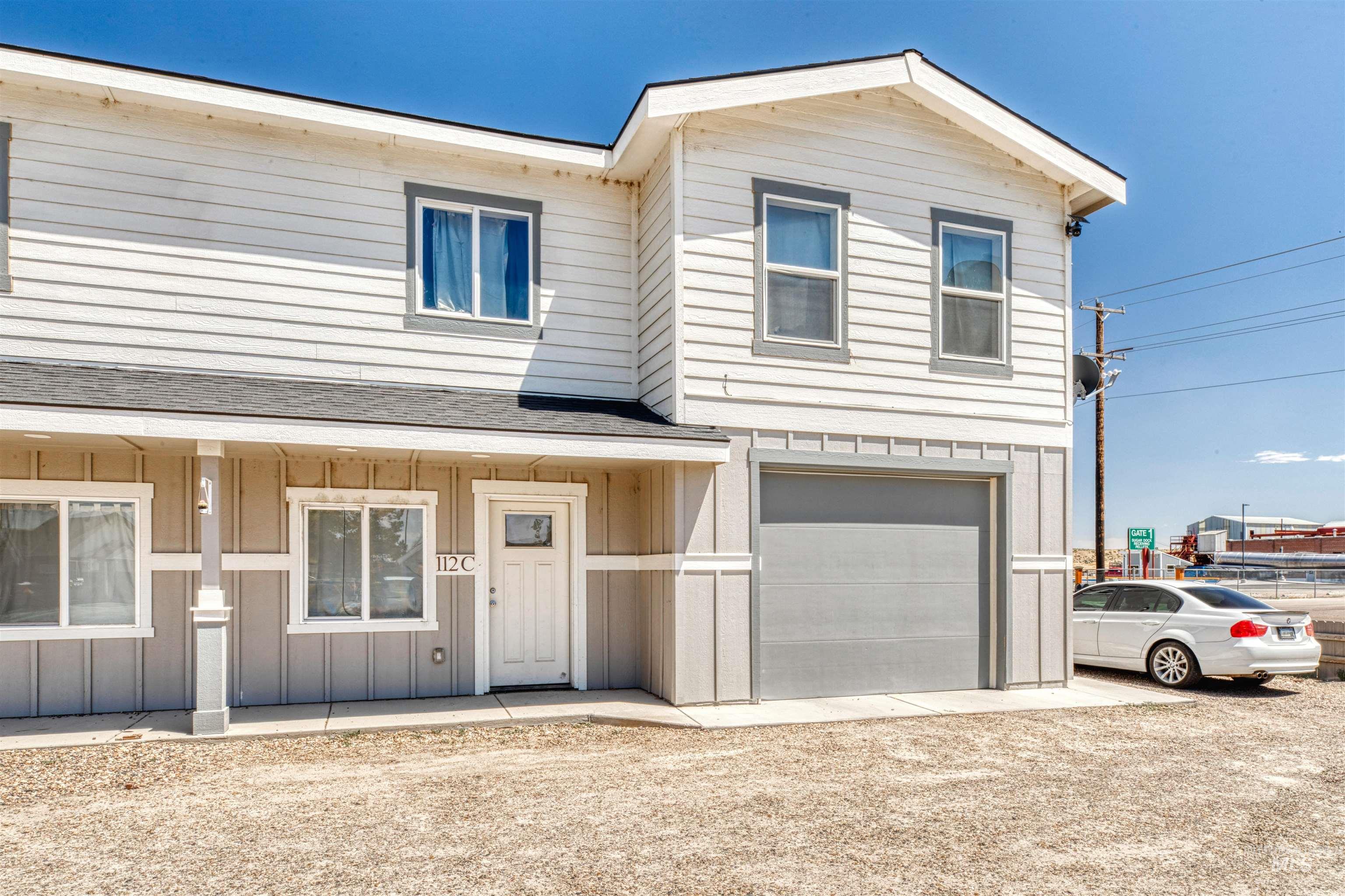 112 E Main St, Nyssa, Oregon 97913, 2 Bedrooms, 1 Bathroom, Residential Income For Sale, Price $520,000,MLS 98954054