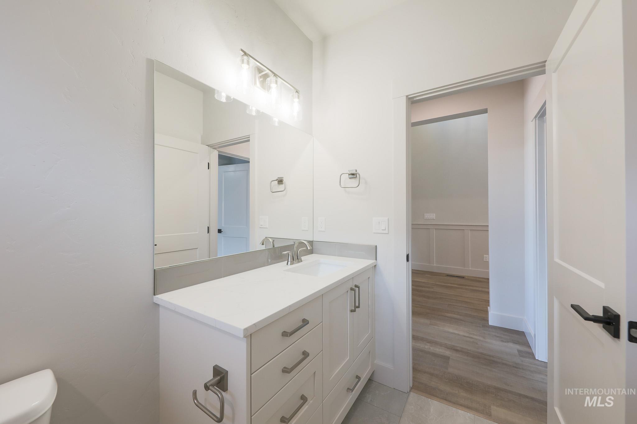 7195 E Merlin Hawk Ct, Nampa, Idaho 83686, 3 Bedrooms, 2 Bathrooms, Residential For Sale, Price $879,500,MLS 98954181