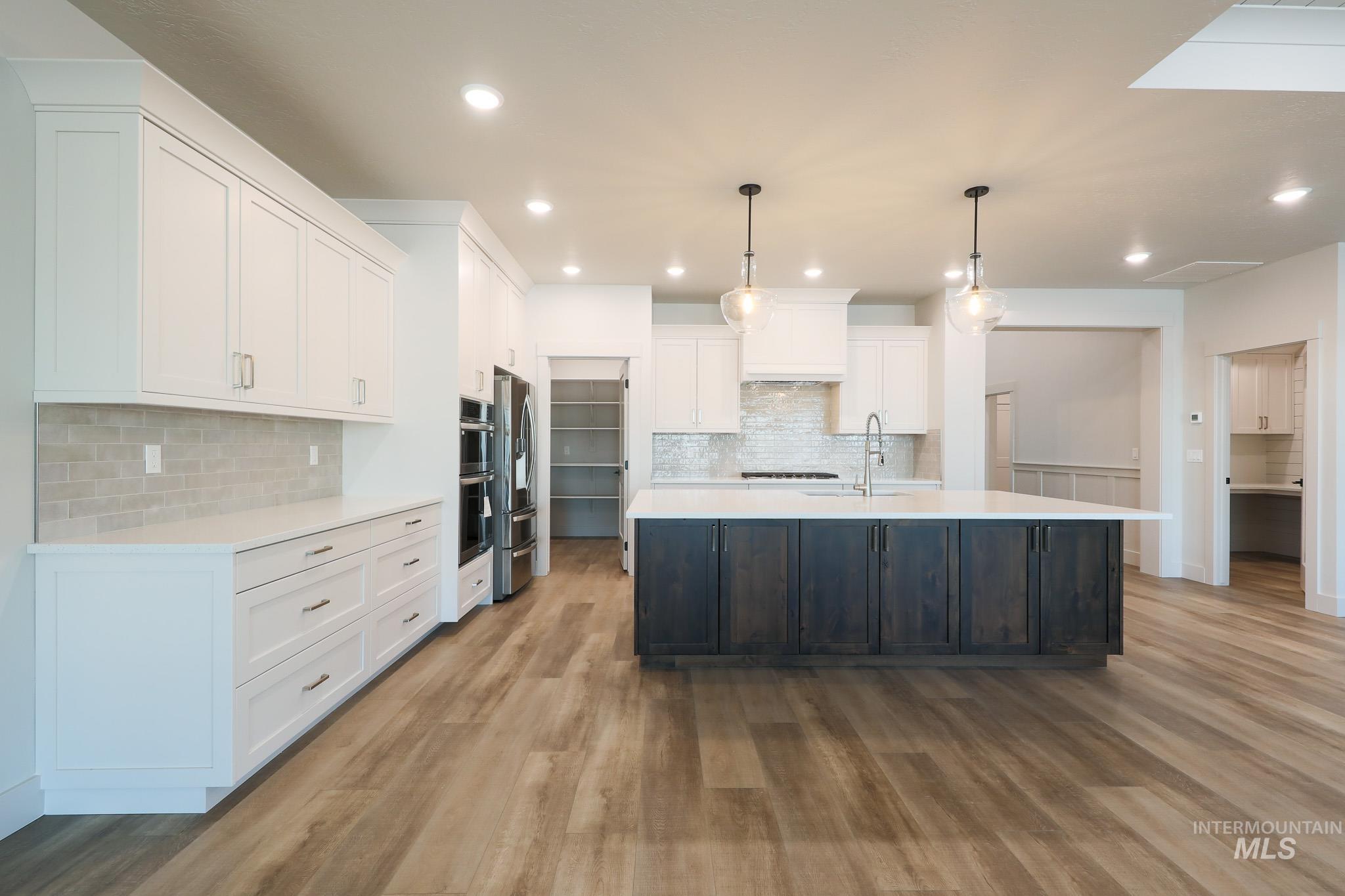 7195 E Merlin Hawk Ct, Nampa, Idaho 83686, 3 Bedrooms, 2 Bathrooms, Residential For Sale, Price $879,500,MLS 98954181