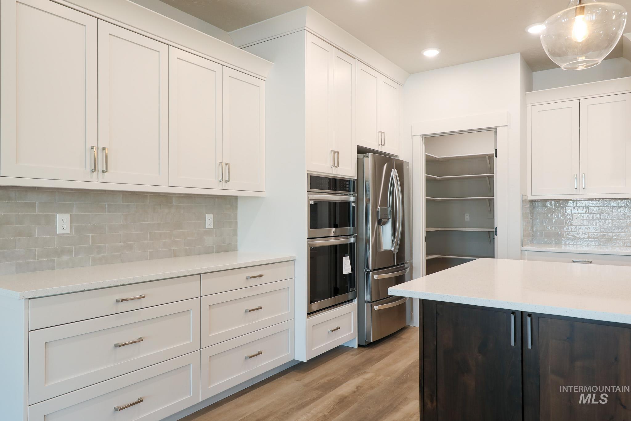 7195 E Merlin Hawk Ct, Nampa, Idaho 83686, 3 Bedrooms, 2 Bathrooms, Residential For Sale, Price $879,500,MLS 98954181