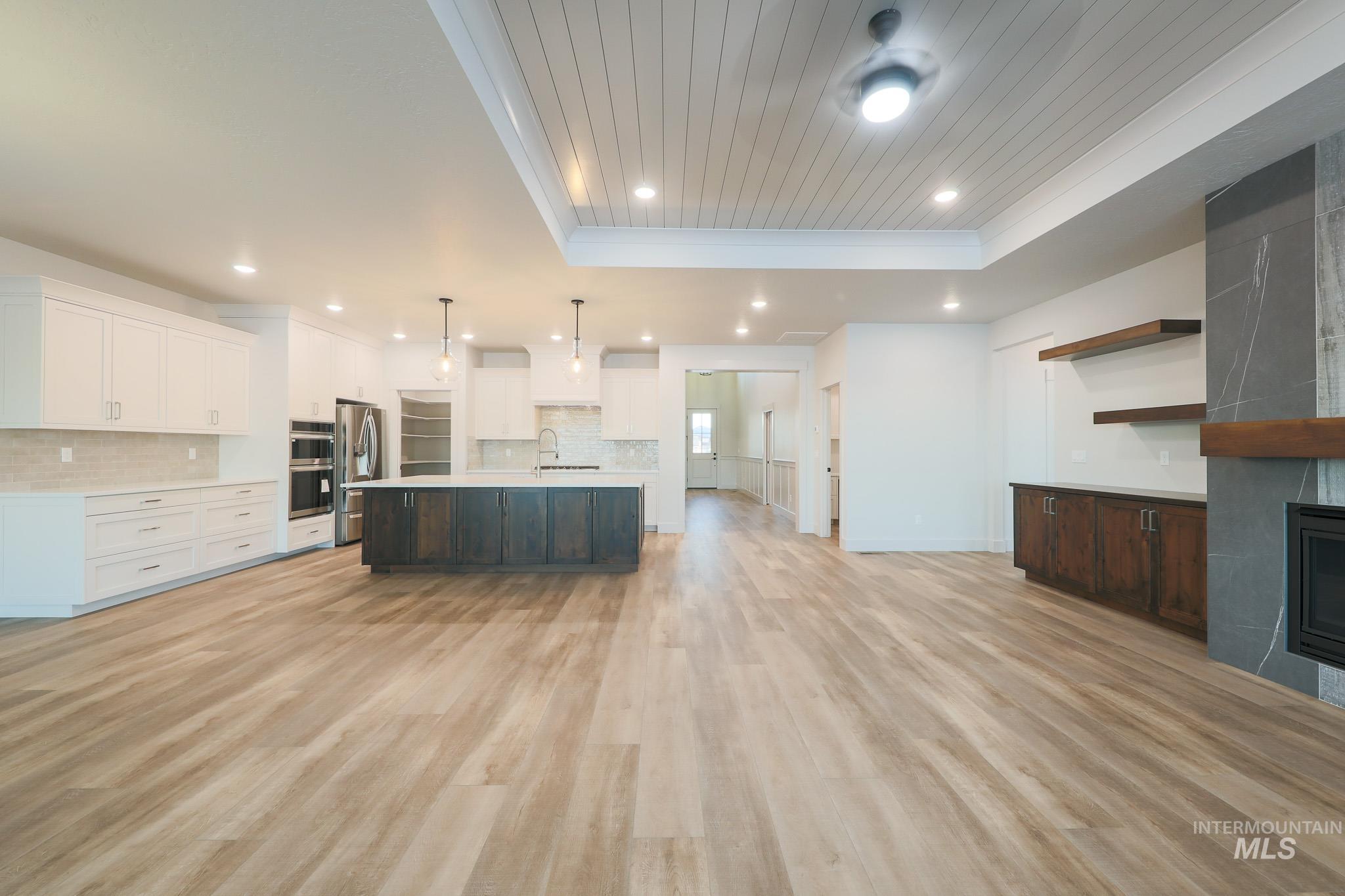 7195 E Merlin Hawk Ct, Nampa, Idaho 83686, 3 Bedrooms, 2 Bathrooms, Residential For Sale, Price $879,500,MLS 98954181