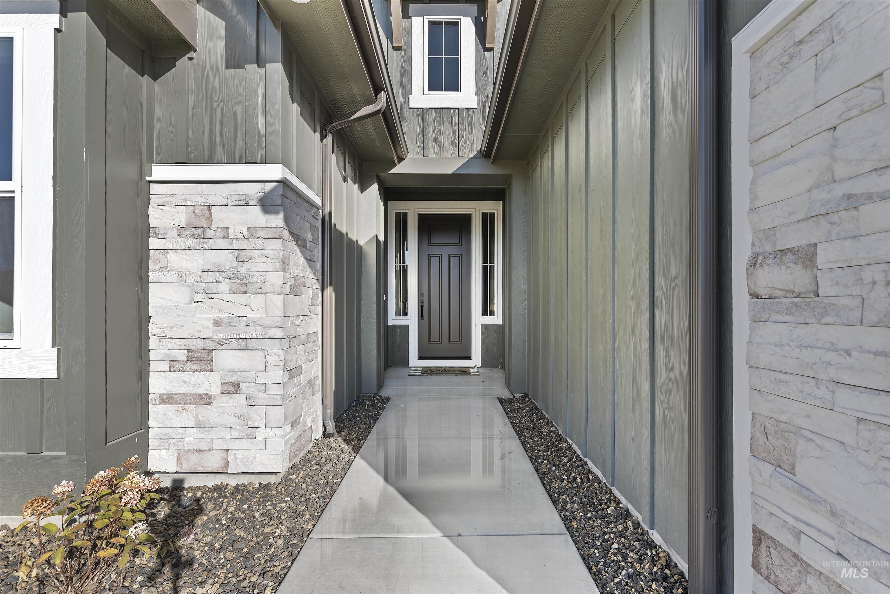 798 W Buroak Dr, Meridian, Idaho 83642, 4 Bedrooms, 2.5 Bathrooms, Residential For Sale, Price $781,880,MLS 98954185