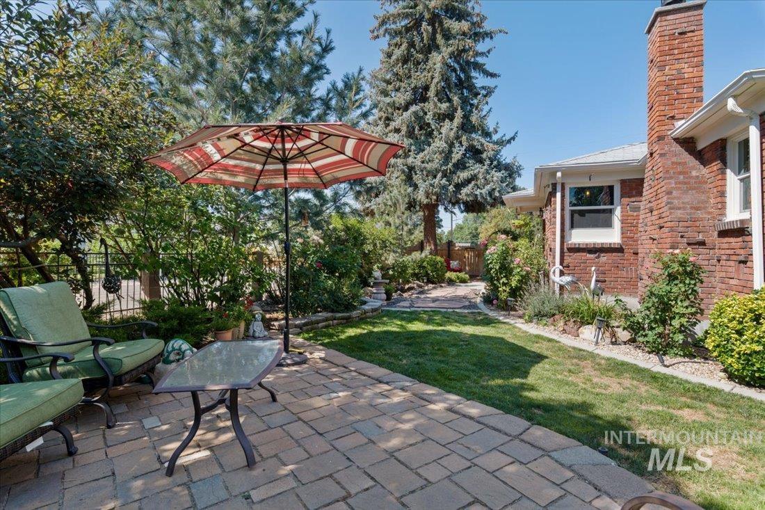 2401 N 26Th St, Boise, Idaho 83702, 4 Bedrooms, 2 Bathrooms, Residential Income For Sale, Price $1,295,000, 98954197