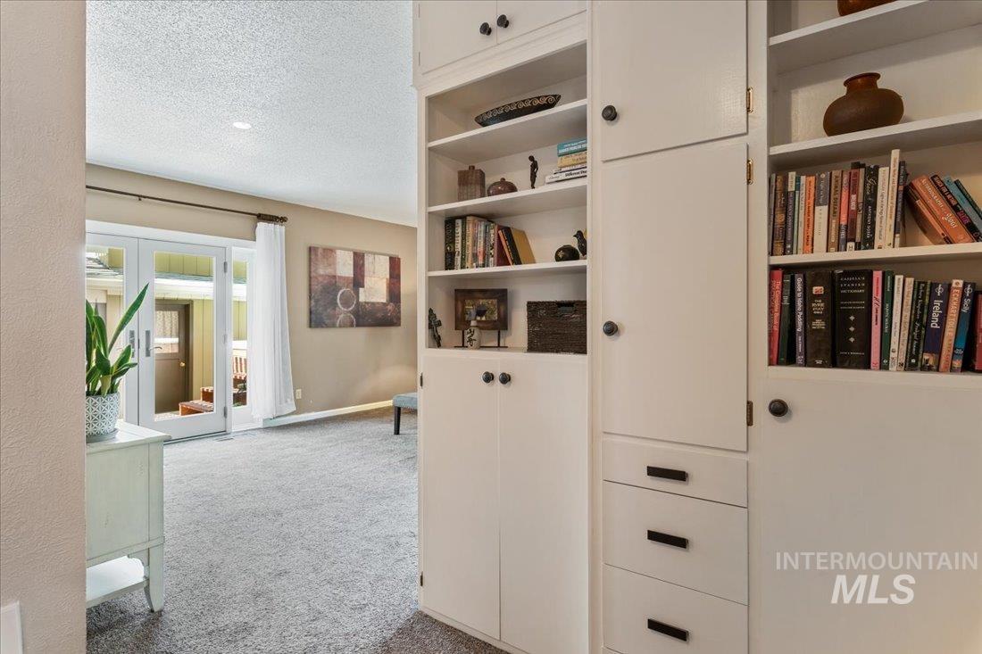 2401 N 26Th St, Boise, Idaho 83702, 4 Bedrooms, 2 Bathrooms, Residential Income For Sale, Price $1,295,000, 98954197