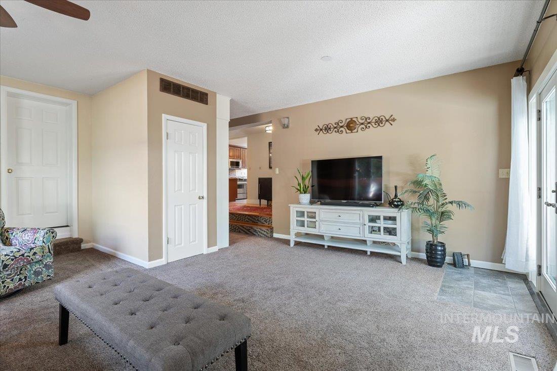 2401 N 26Th St, Boise, Idaho 83702, 4 Bedrooms, 2 Bathrooms, Residential Income For Sale, Price $1,295,000, 98954197