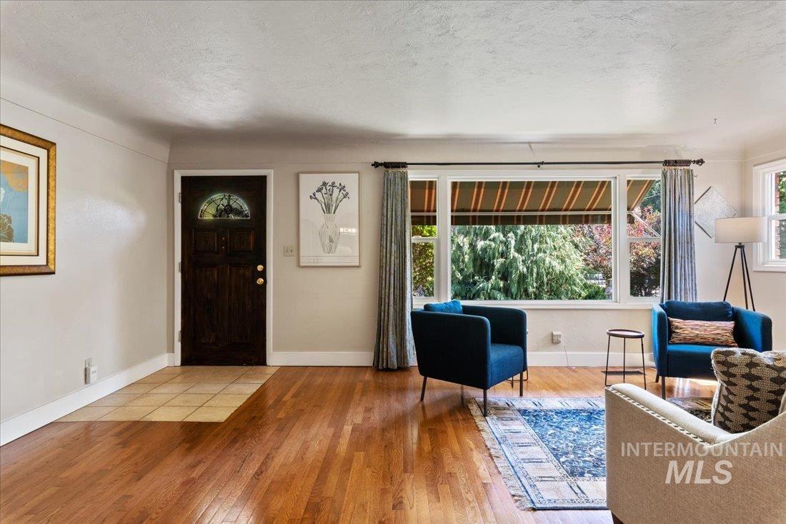 2401 N 26Th St, Boise, Idaho 83702, 4 Bedrooms, 2 Bathrooms, Residential Income For Sale, Price $1,295,000, 98954197