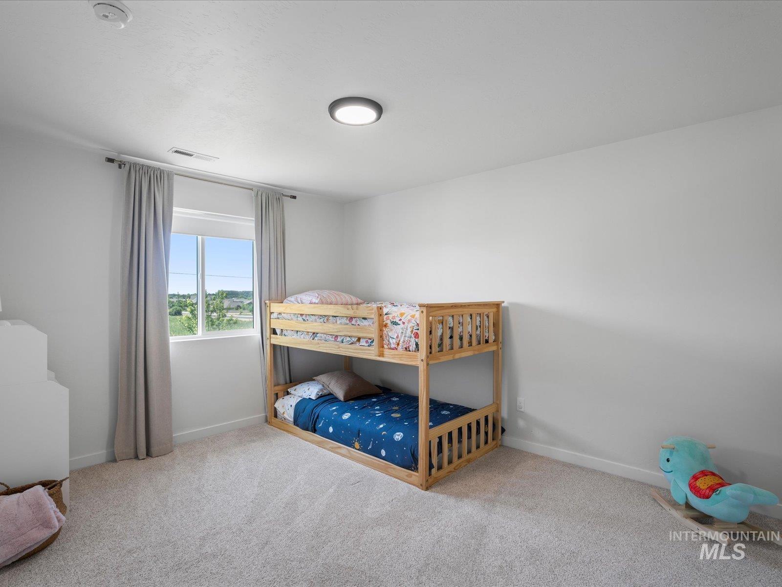 11865 W Red Clover St, Star, Idaho 83669, 4 Bedrooms, 3 Bathrooms, Residential For Sale, Price $574,990,MLS 98954201