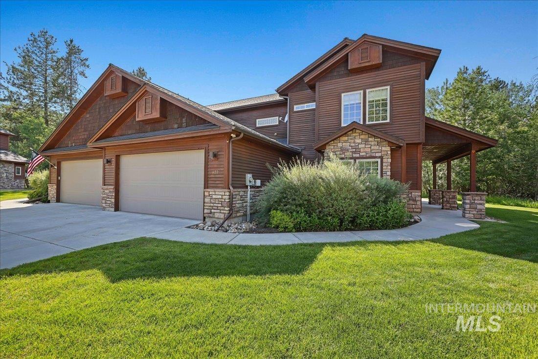 622 Blue Water Circle, McCall, Idaho 83638, 3 Bedrooms, 3.5 Bathrooms, Residential For Sale, Price $1,372,000,MLS 98954227