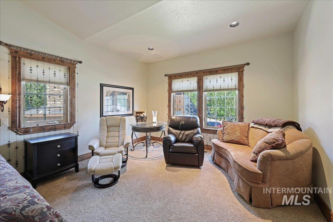 622 Blue Water Circle, McCall, Idaho 83638, 3 Bedrooms, 3.5 Bathrooms, Residential For Sale, Price $1,372,000,MLS 98954227