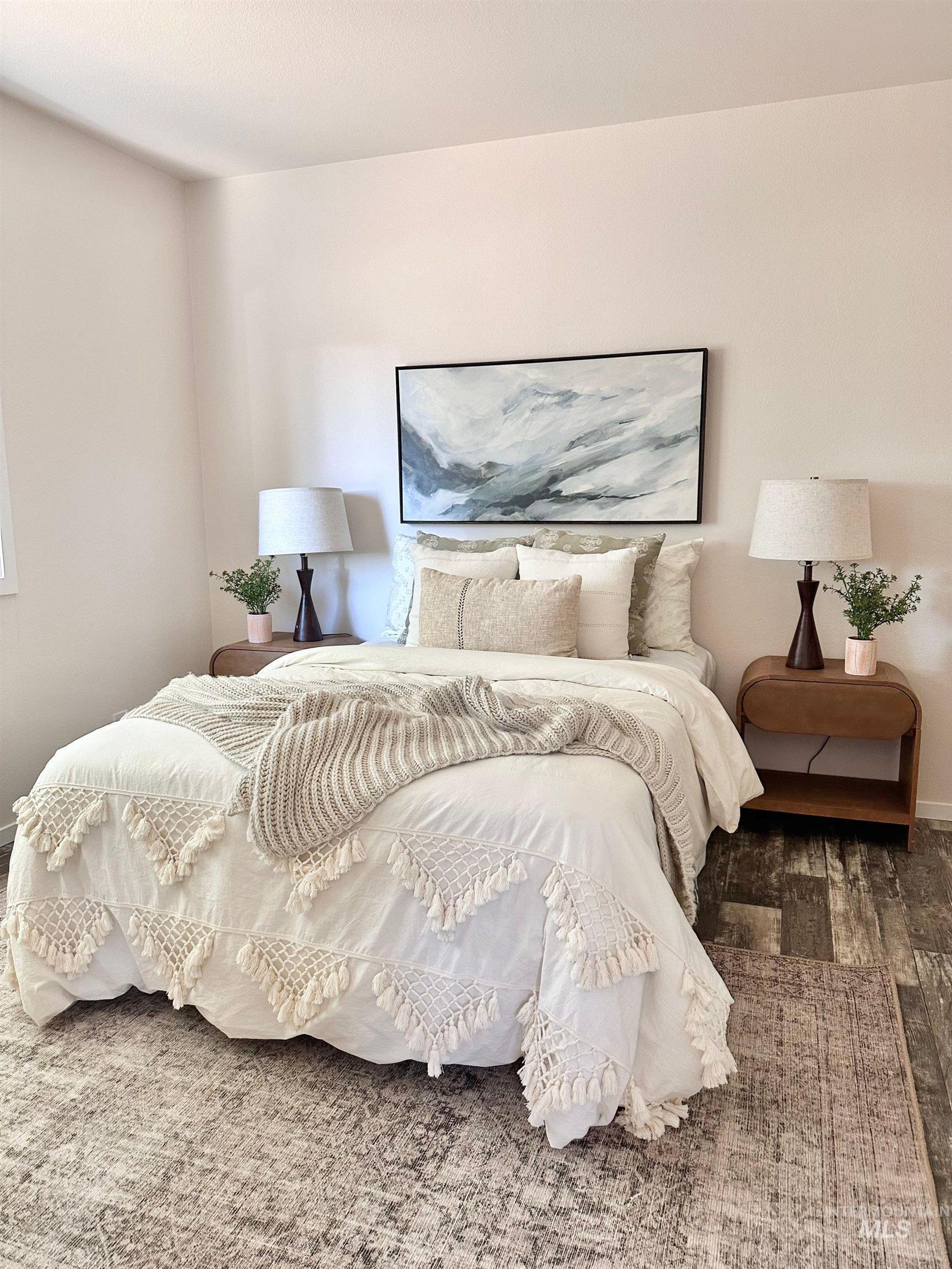 370 W 12th South, Mountain Home, Idaho 83647, 2 Bedrooms, 1 Bathroom, Residential For Sale, Price $80,000, 98954229