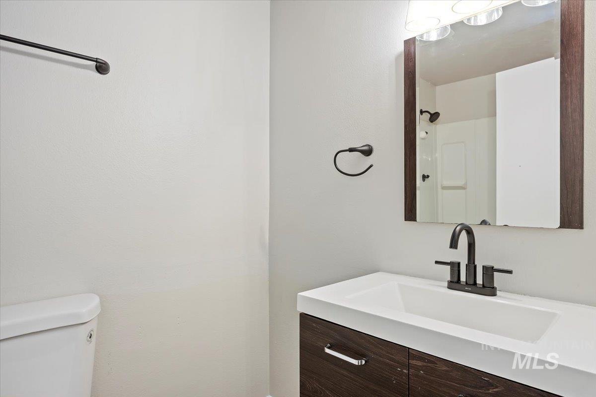 934 Fair St., Buhl, Idaho 83316, 6 Bedrooms, 3 Bathrooms, Residential For Sale, Price $379,900,MLS 98954232