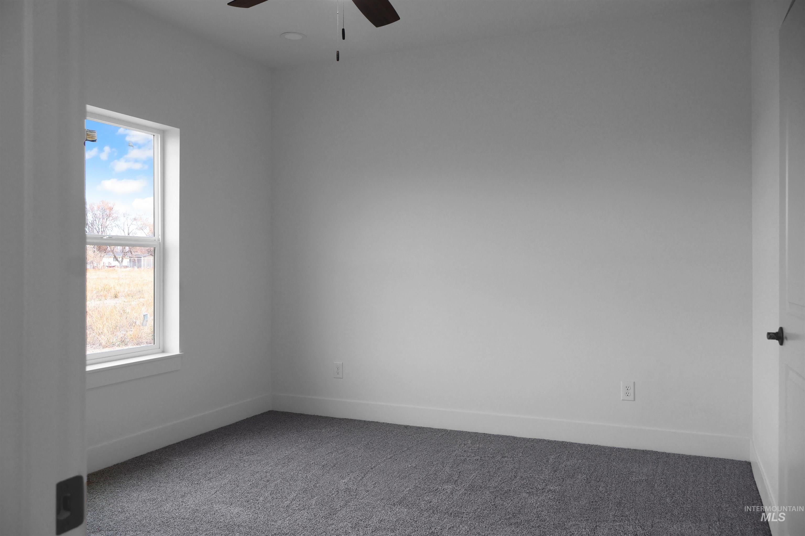 1120 14th St, Rupert, Idaho 83350, 4 Bedrooms, 2.5 Bathrooms, Residential For Sale, Price $385,000,MLS 98954276