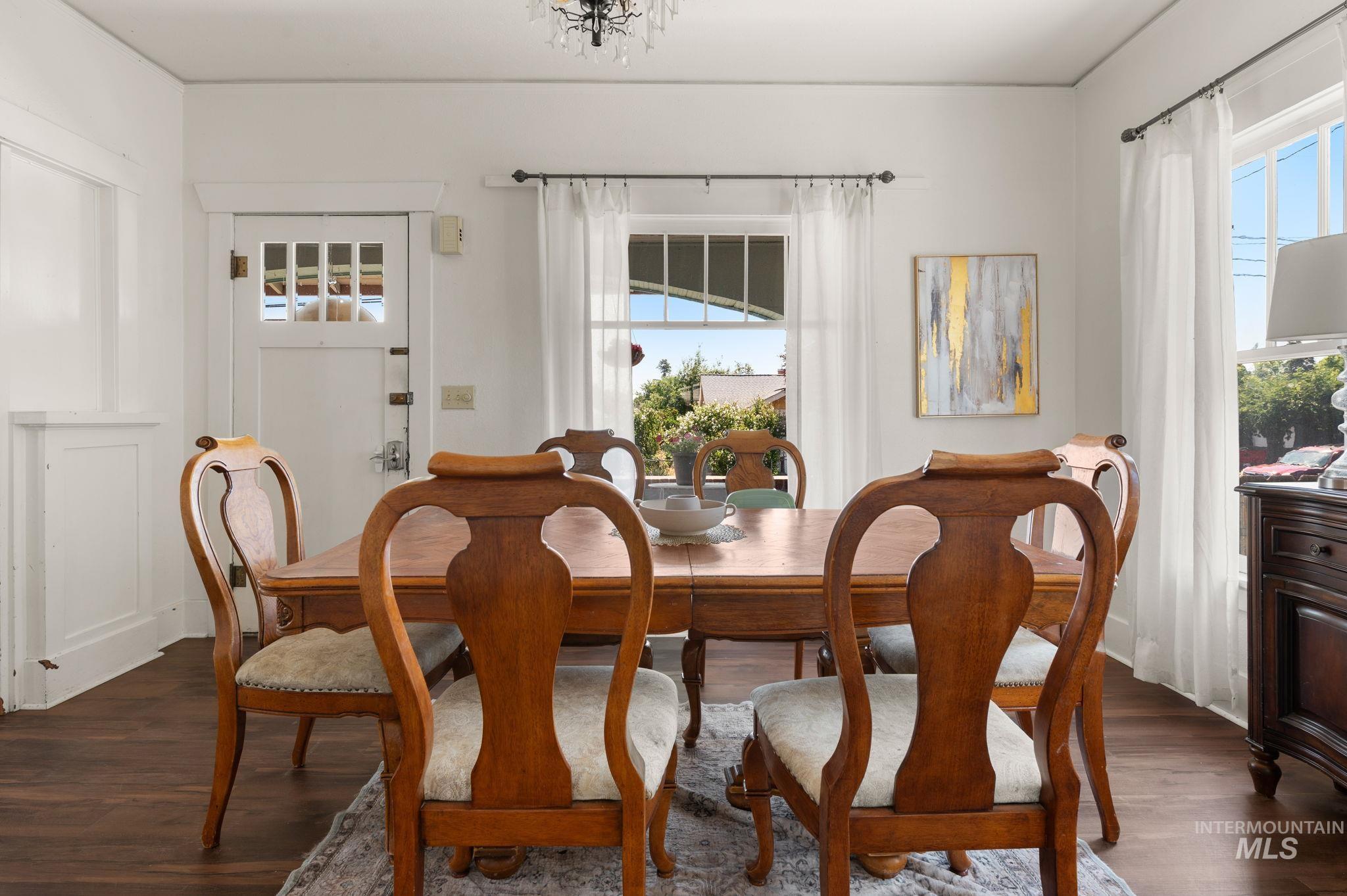 710 12th Street, Clarkston, Washington 99403, 4 Bedrooms, 2 Bathrooms, Residential For Sale, Price $335,000,MLS 98954360