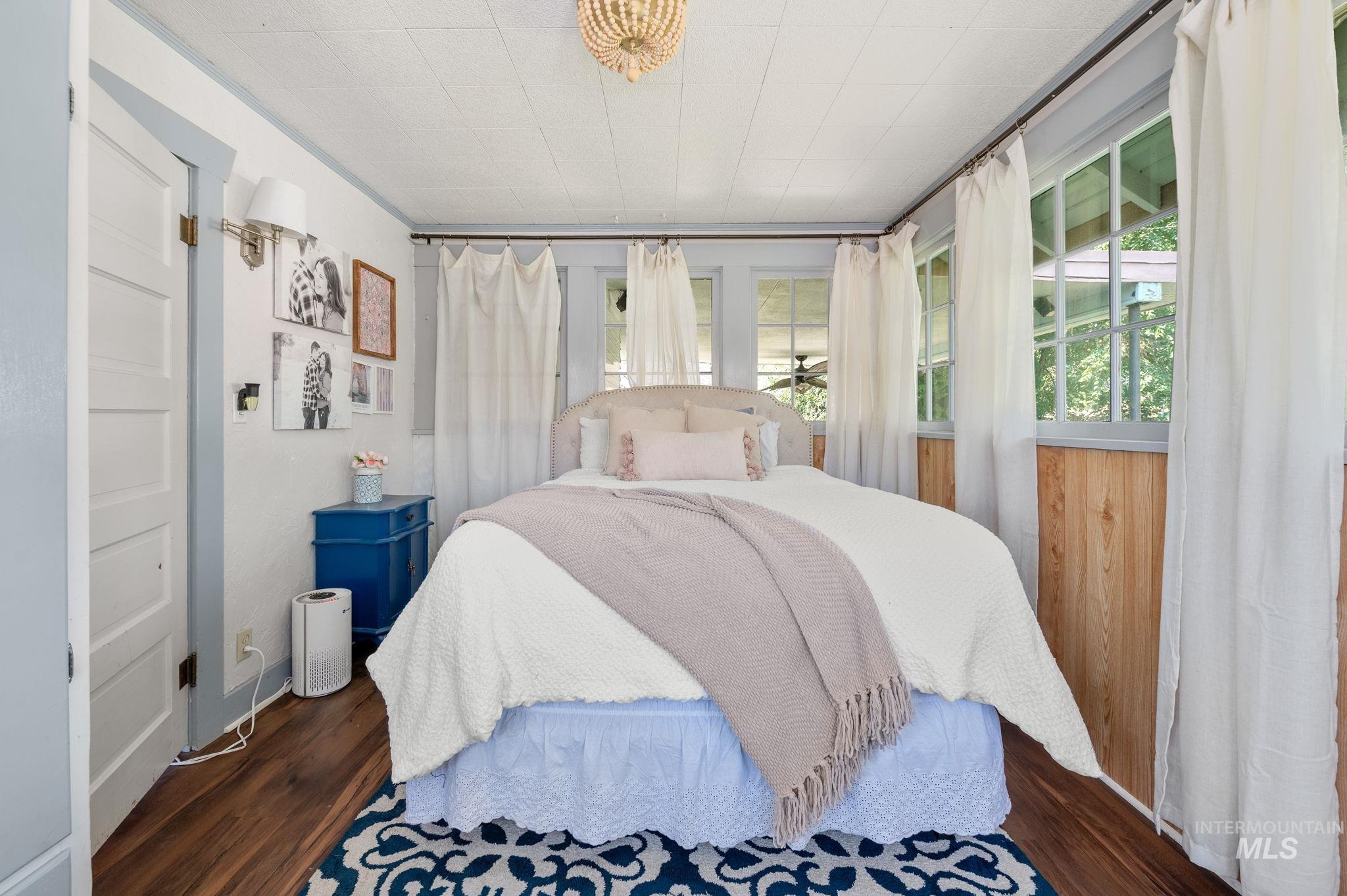 710 12th Street, Clarkston, Washington 99403, 4 Bedrooms, 2 Bathrooms, Residential For Sale, Price $335,000,MLS 98954360