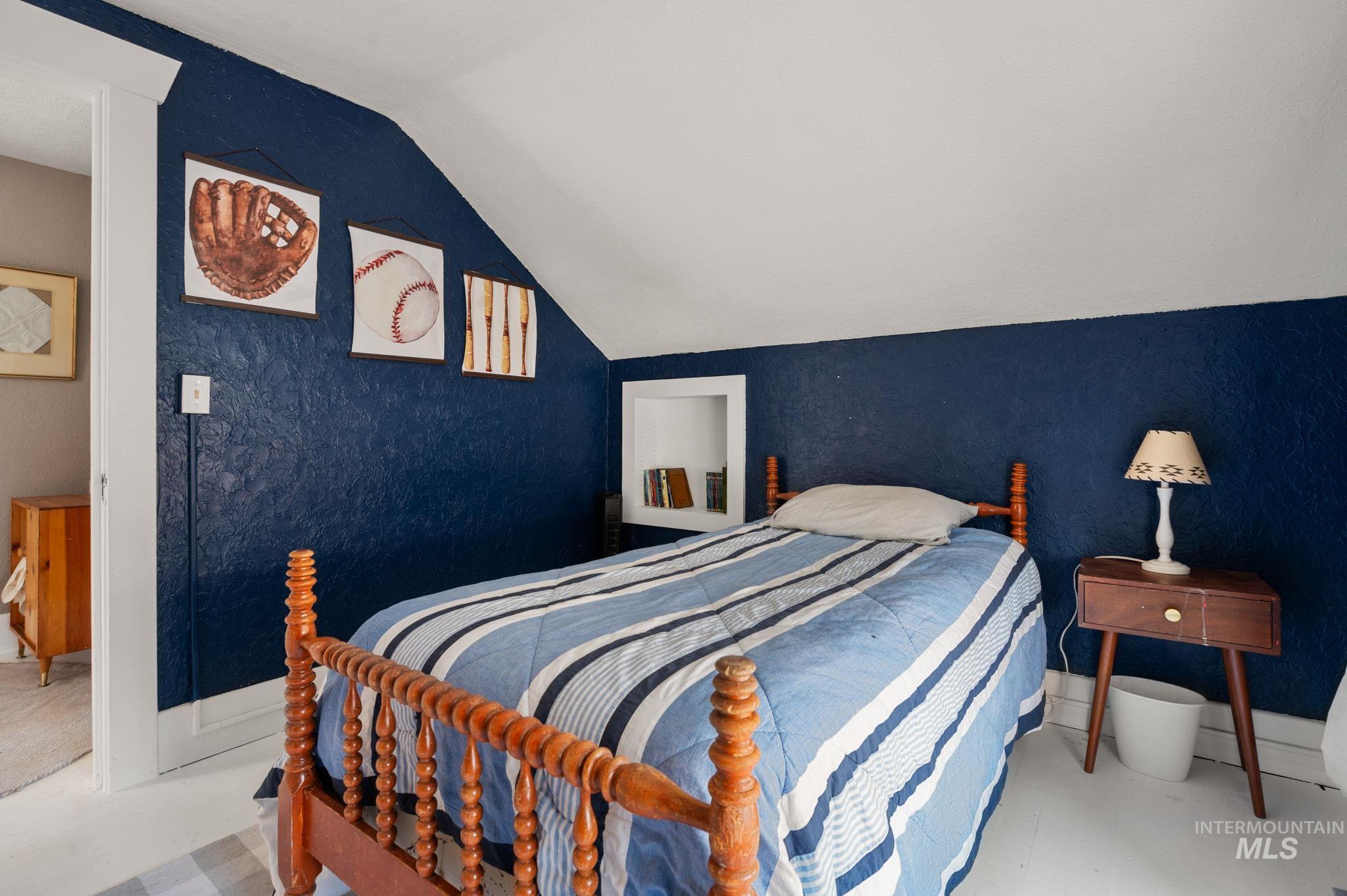 710 12th Street, Clarkston, Washington 99403, 4 Bedrooms, 2 Bathrooms, Residential For Sale, Price $335,000,MLS 98954360