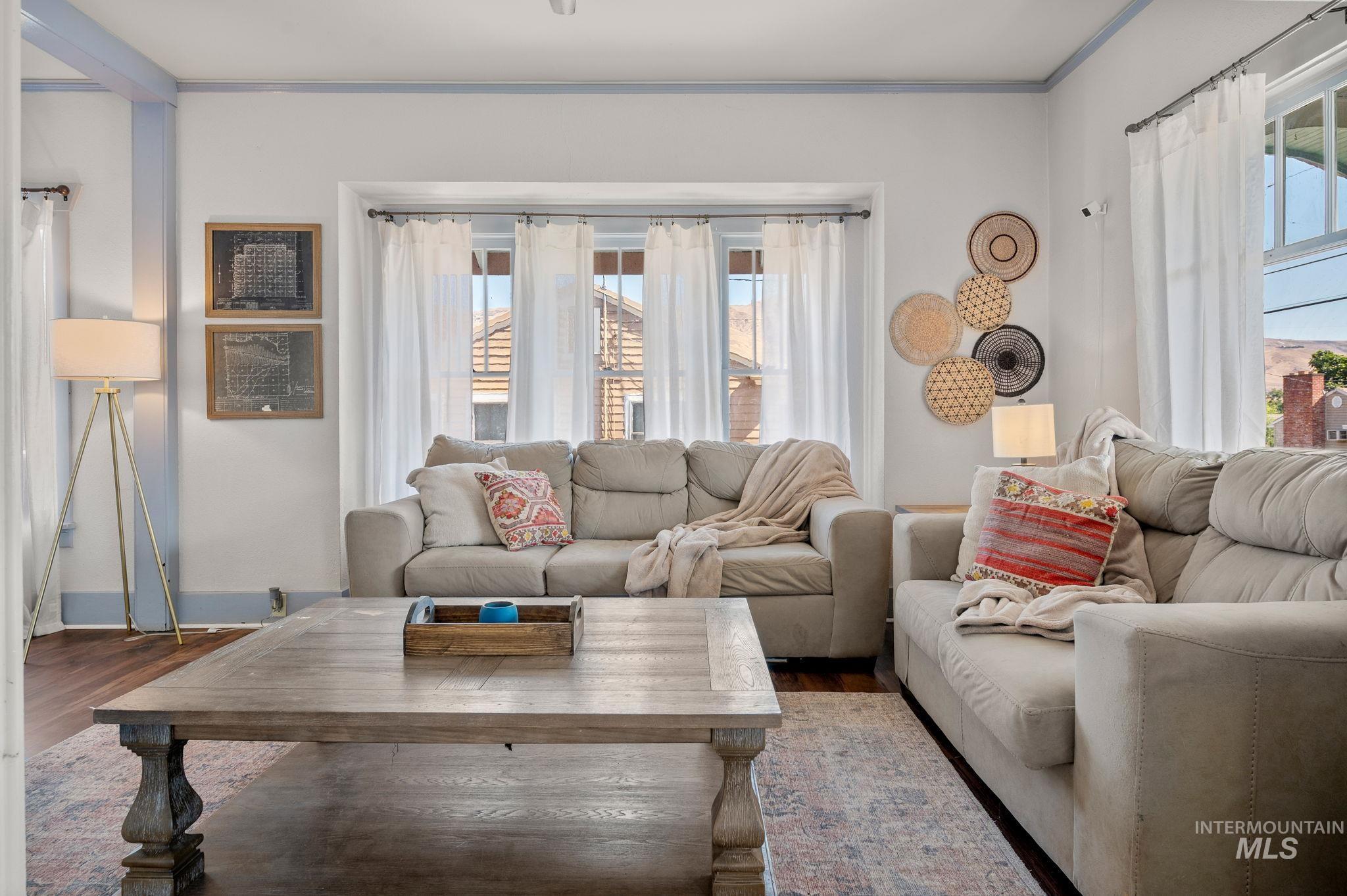 710 12th Street, Clarkston, Washington 99403, 4 Bedrooms, 2 Bathrooms, Residential For Sale, Price $335,000,MLS 98954360