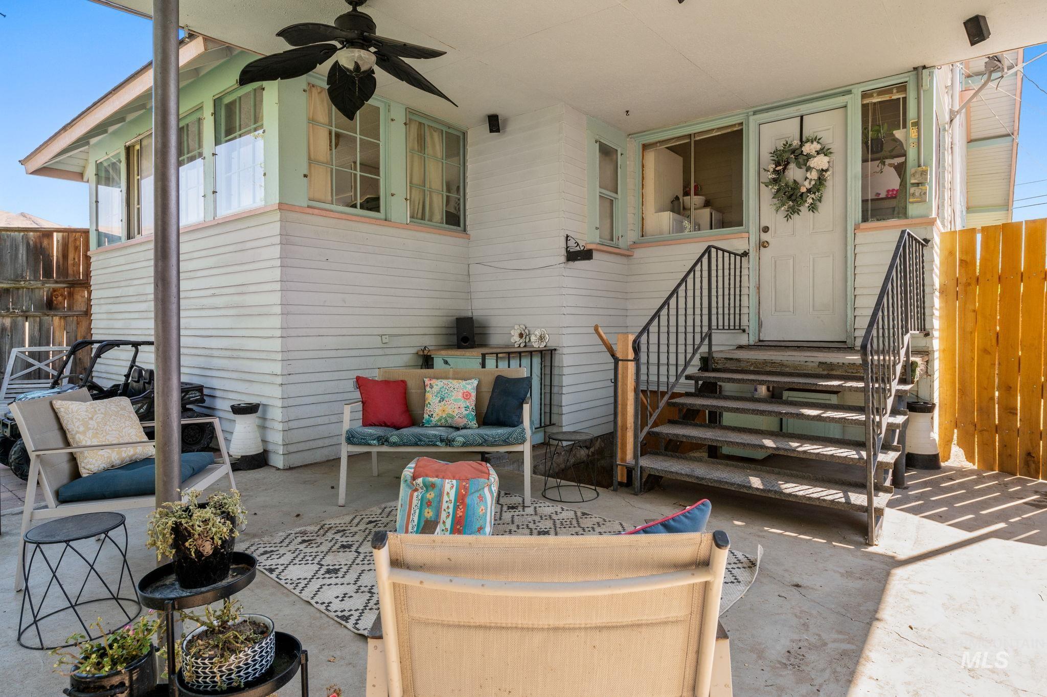 710 12th Street, Clarkston, Washington 99403, 4 Bedrooms, 2 Bathrooms, Residential For Sale, Price $335,000,MLS 98954360