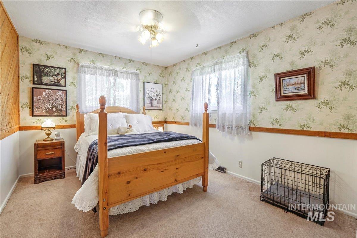 917 Del Mar Circle, Twin Falls, Idaho 83301, 4 Bedrooms, 2.5 Bathrooms, Residential For Sale, Price $350,000,MLS 98954378