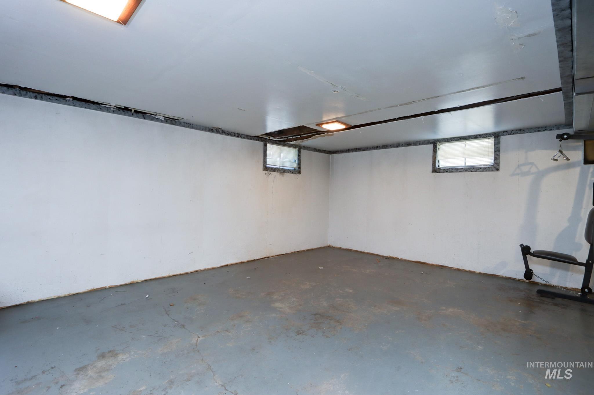 617 Park Ave, Nyssa, Oregon 97913, 3 Bedrooms, 2 Bathrooms, Residential For Sale, Price $299,000,MLS 98954393