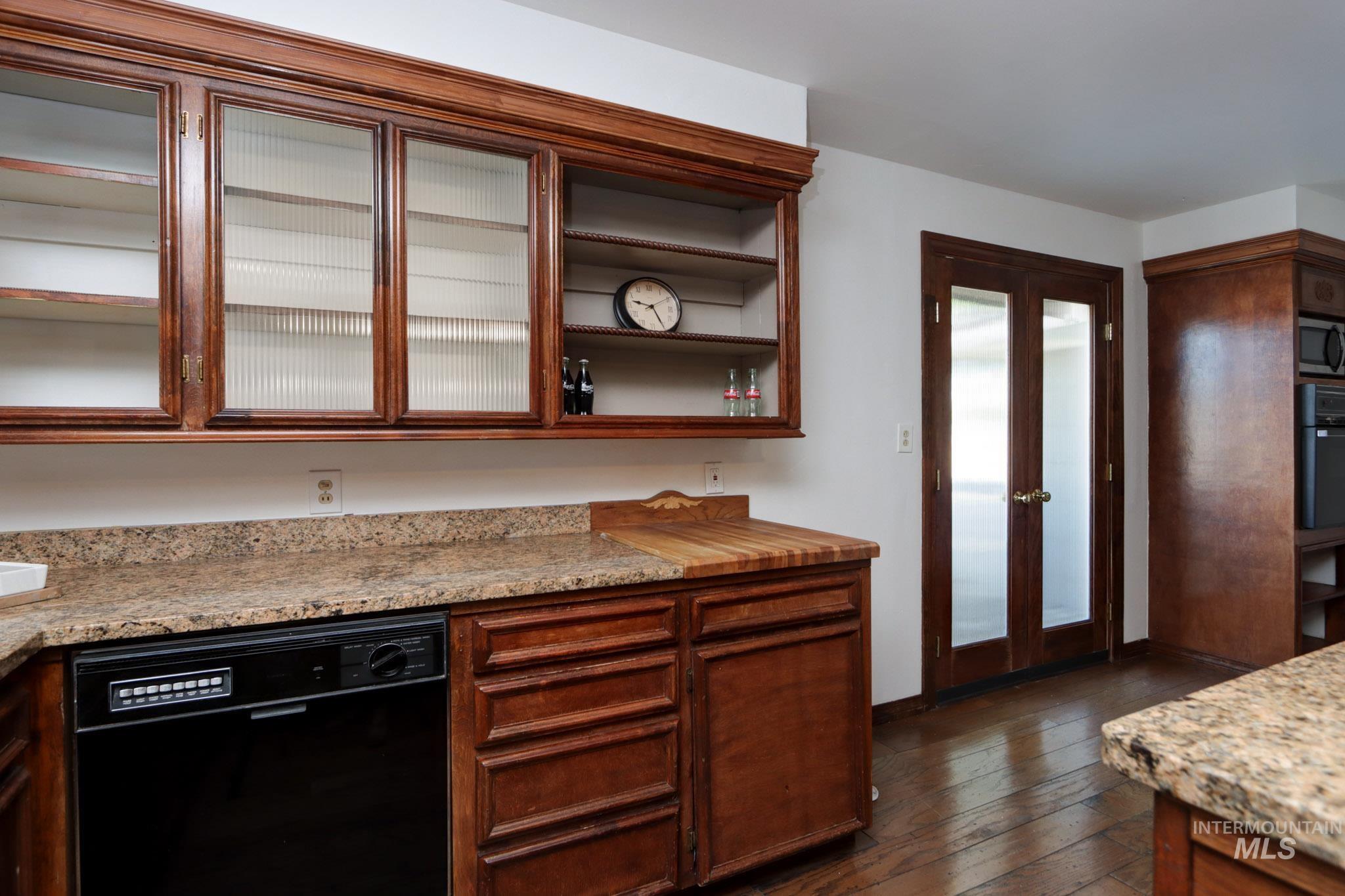 617 Park Ave, Nyssa, Oregon 97913, 3 Bedrooms, 2 Bathrooms, Residential For Sale, Price $299,000,MLS 98954393