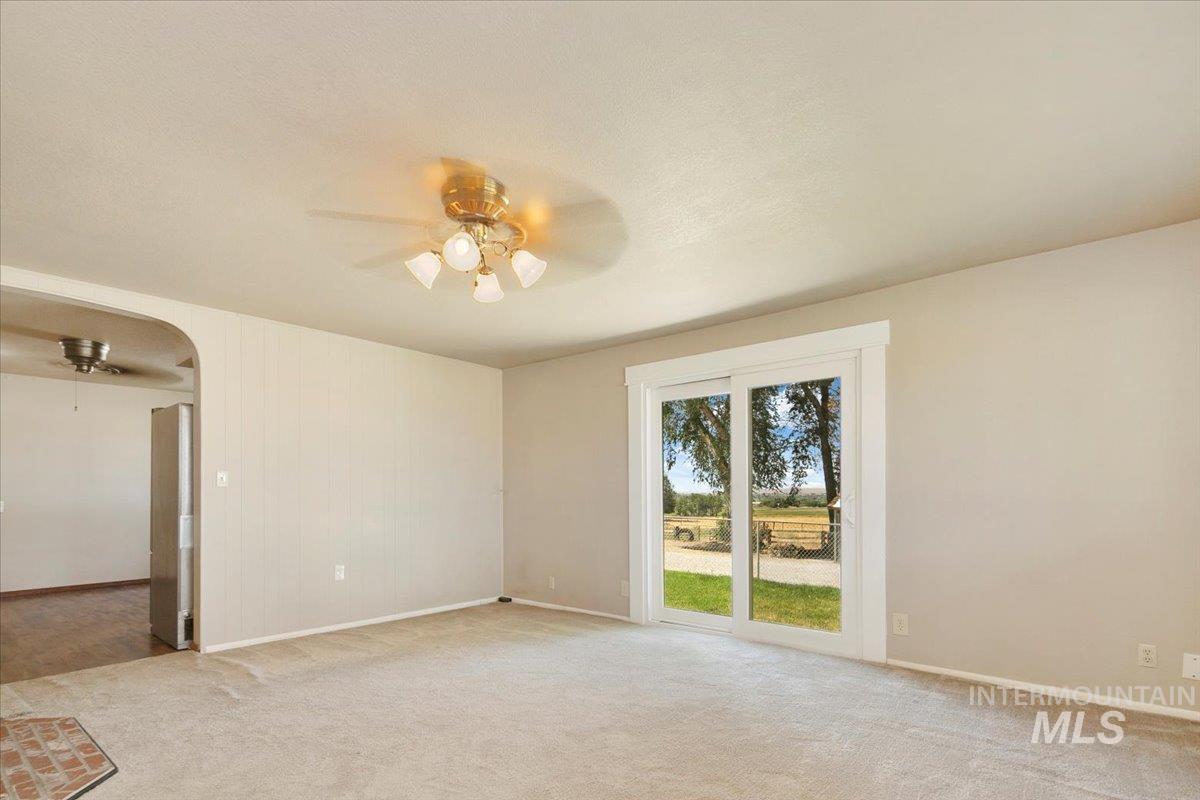 3617 Bowman Rd, Emmett, Idaho 83617, 3 Bedrooms, 2 Bathrooms, Residential For Sale, Price $739,444,MLS 98954429