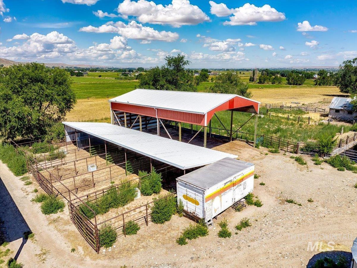 3617 Bowman Rd, Emmett, Idaho 83617, 3 Bedrooms, 2 Bathrooms, Residential For Sale, Price $739,444,MLS 98954429