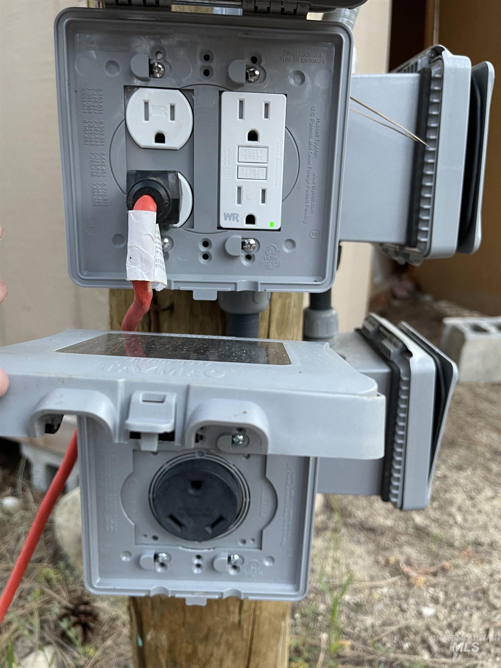 12 Woods Ln, Idaho City, Idaho 83631, 1 Bedroom, 1 Bathroom, Residential For Sale, Price $199,999, 98954433