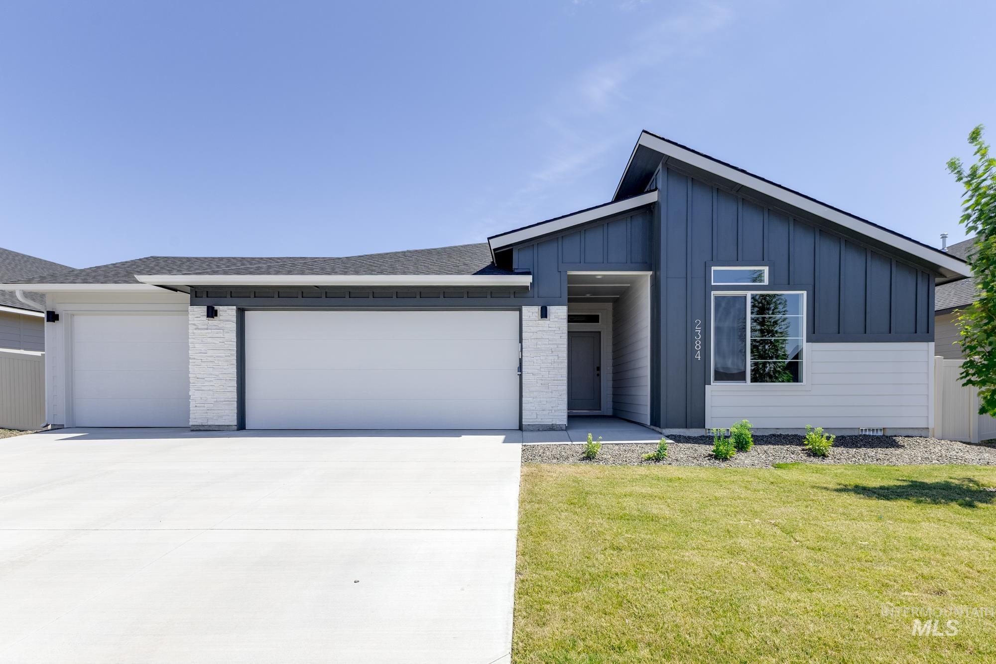 2384 N Carly Ave, Star, Idaho 83669, 4 Bedrooms, 2 Bathrooms, Residential For Sale, Price $489,990,MLS 98954463