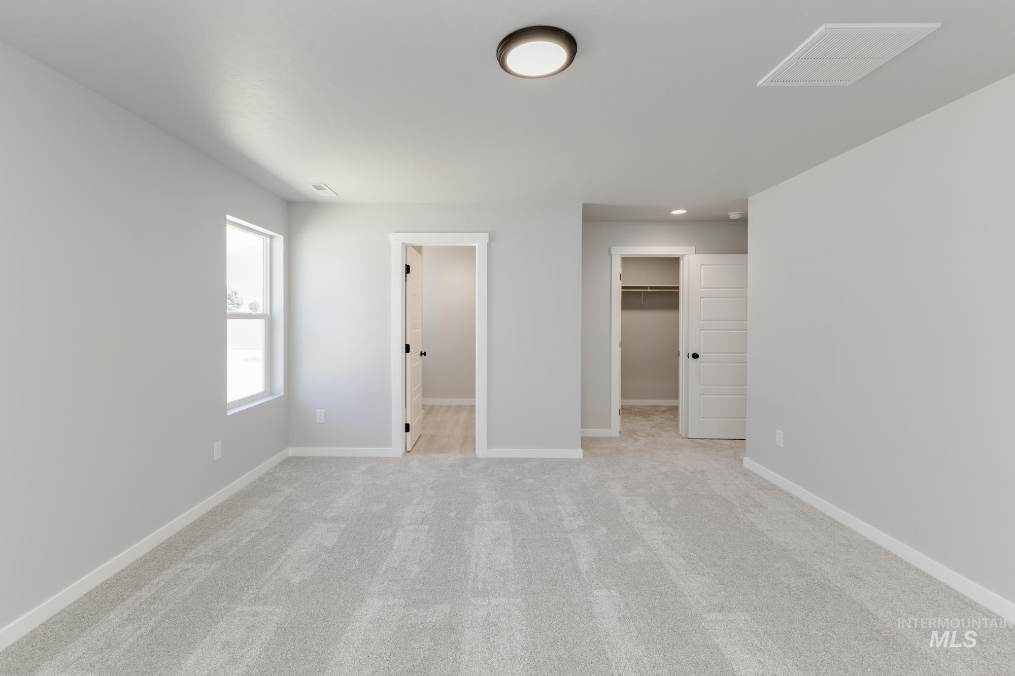 2384 N Carly Ave, Star, Idaho 83669, 4 Bedrooms, 2 Bathrooms, Residential For Sale, Price $489,990,MLS 98954463