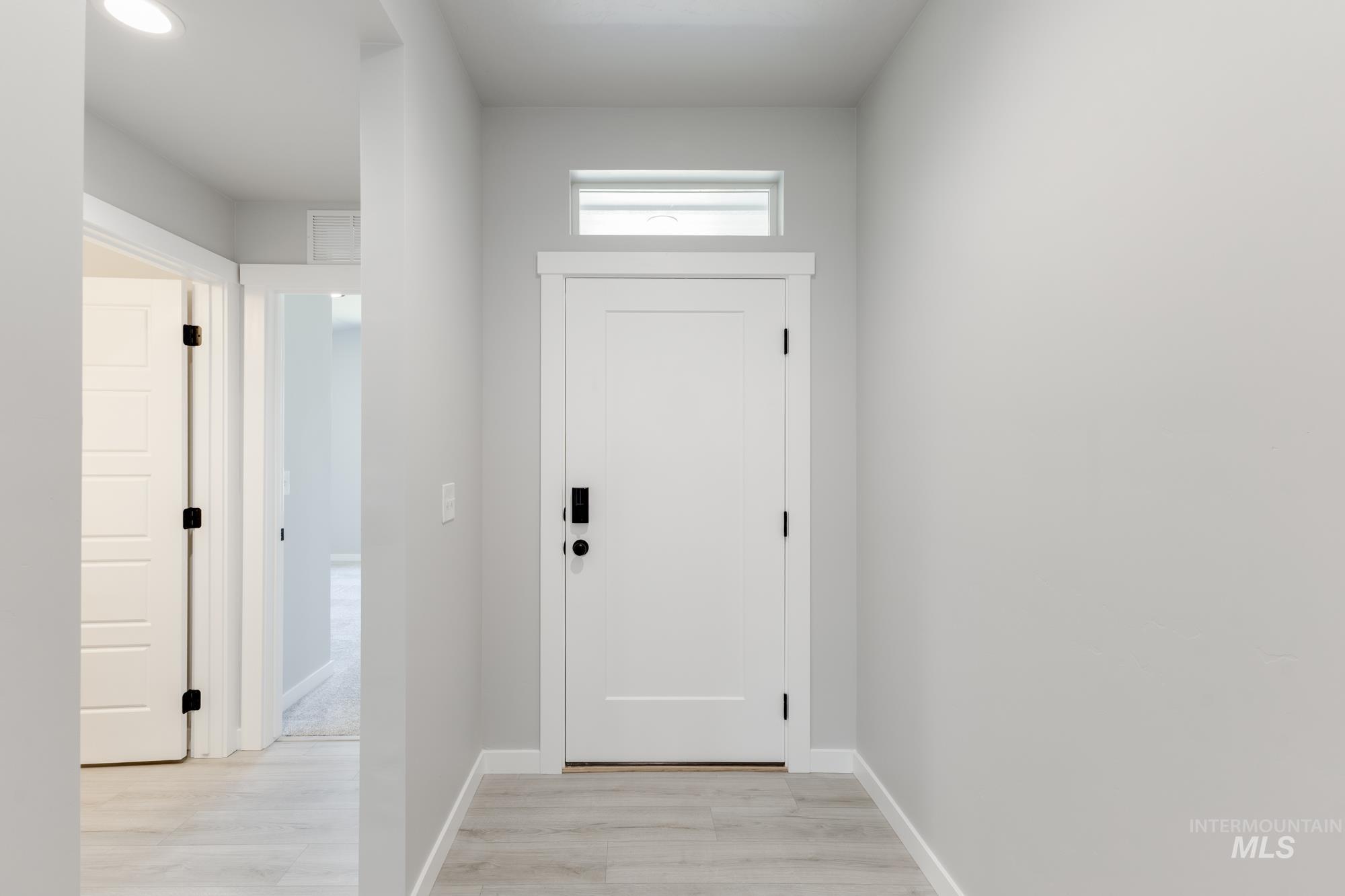 2384 N Carly Ave, Star, Idaho 83669, 4 Bedrooms, 2 Bathrooms, Residential For Sale, Price $489,990,MLS 98954463