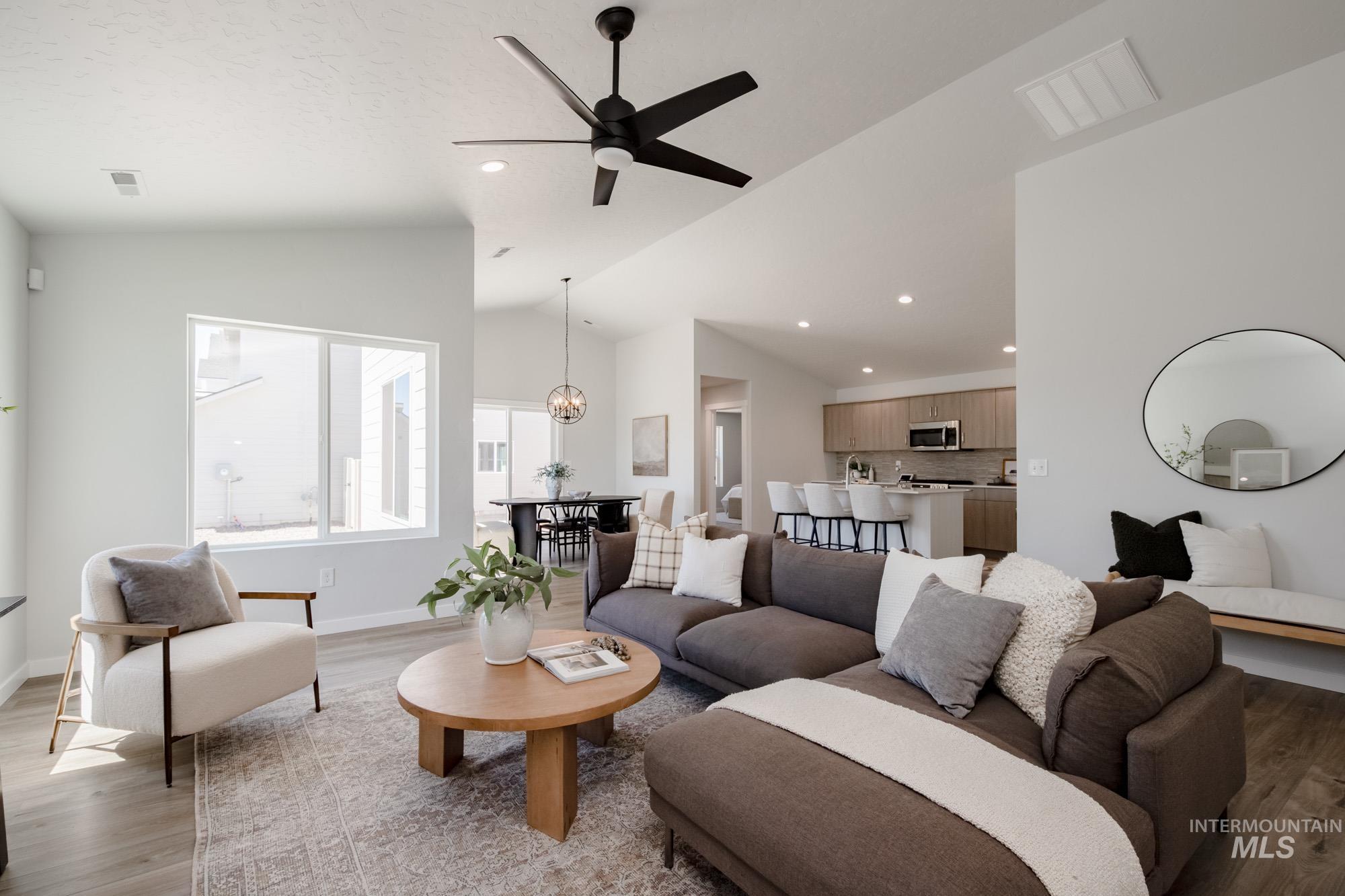 19343 Schooner Ave, Caldwell, Idaho 83605, 4 Bedrooms, 2 Bathrooms, Residential For Sale, Price $429,990,MLS 98954466