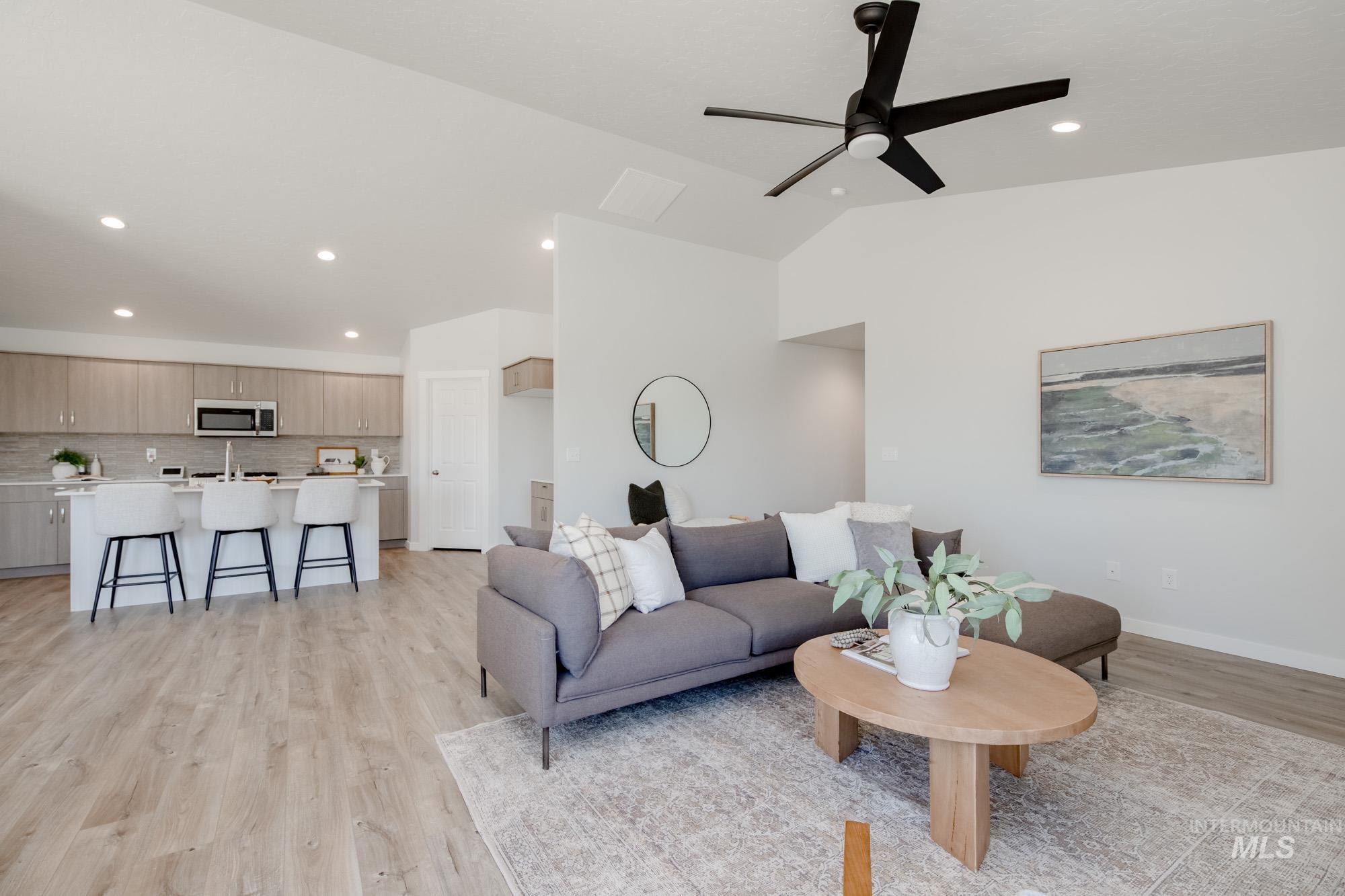 19343 Schooner Ave, Caldwell, Idaho 83605, 4 Bedrooms, 2 Bathrooms, Residential For Sale, Price $429,990,MLS 98954466