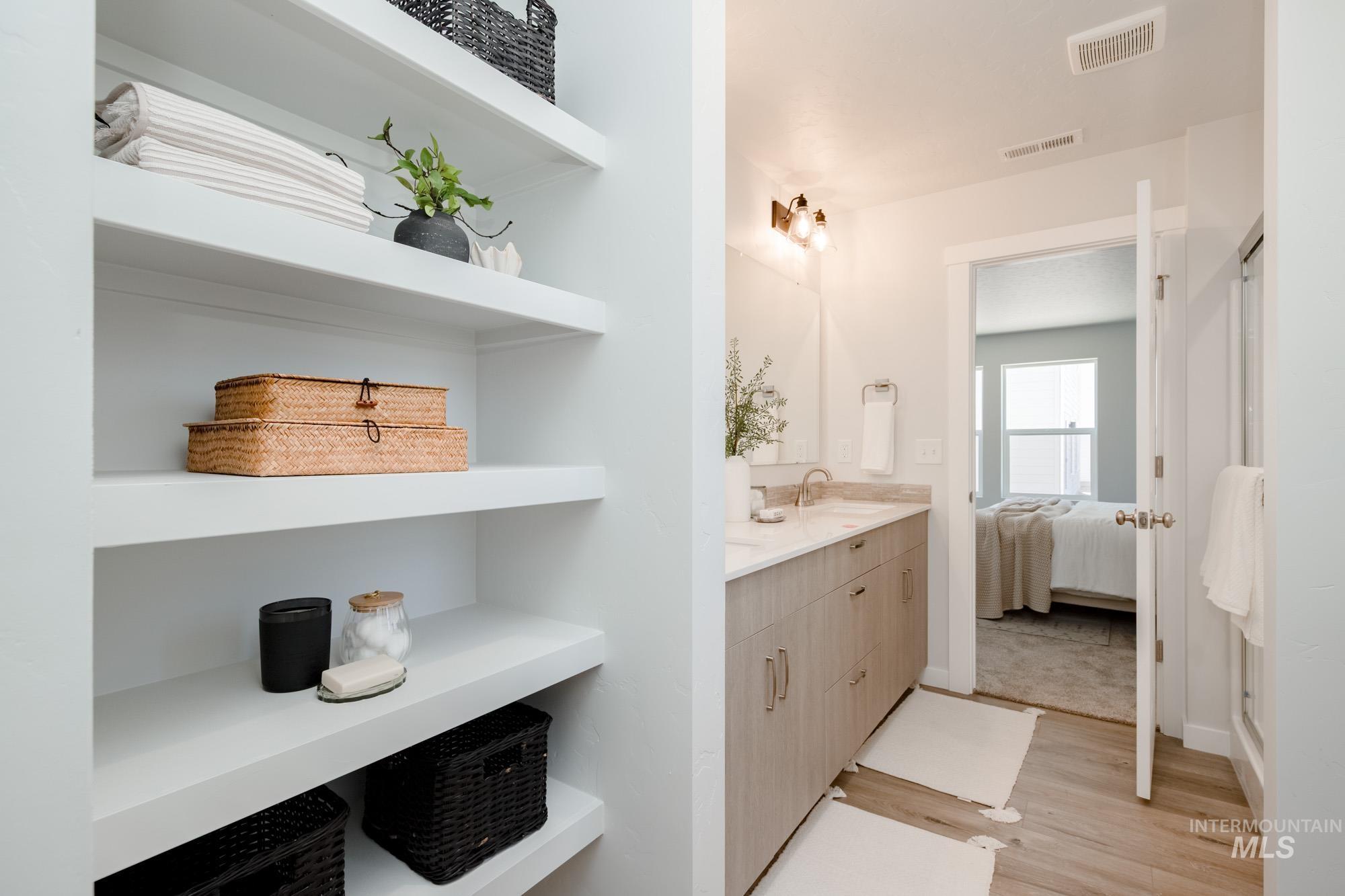 19343 Schooner Ave, Caldwell, Idaho 83605, 4 Bedrooms, 2 Bathrooms, Residential For Sale, Price $429,990,MLS 98954466