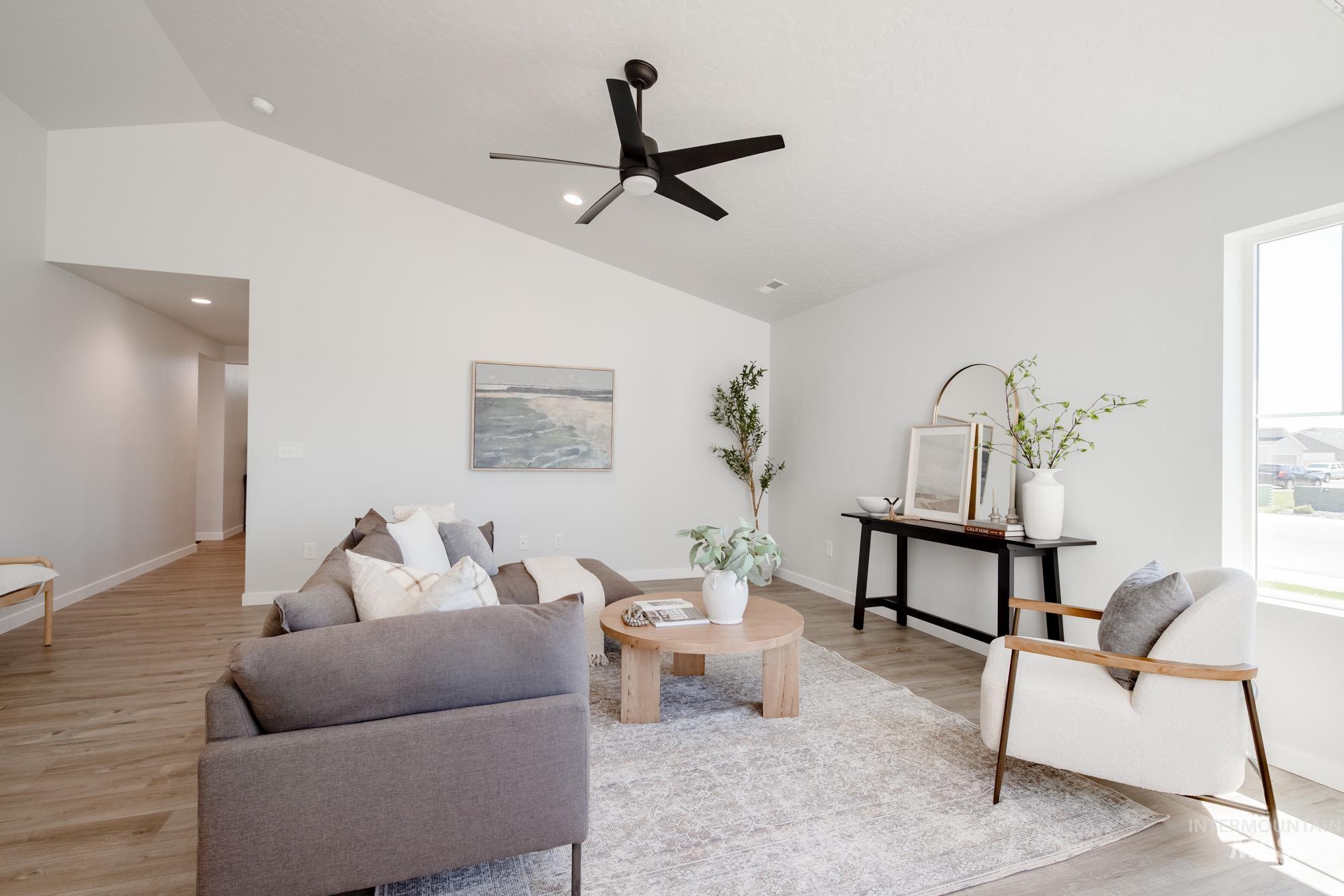 19343 Schooner Ave, Caldwell, Idaho 83605, 4 Bedrooms, 2 Bathrooms, Residential For Sale, Price $429,990,MLS 98954466