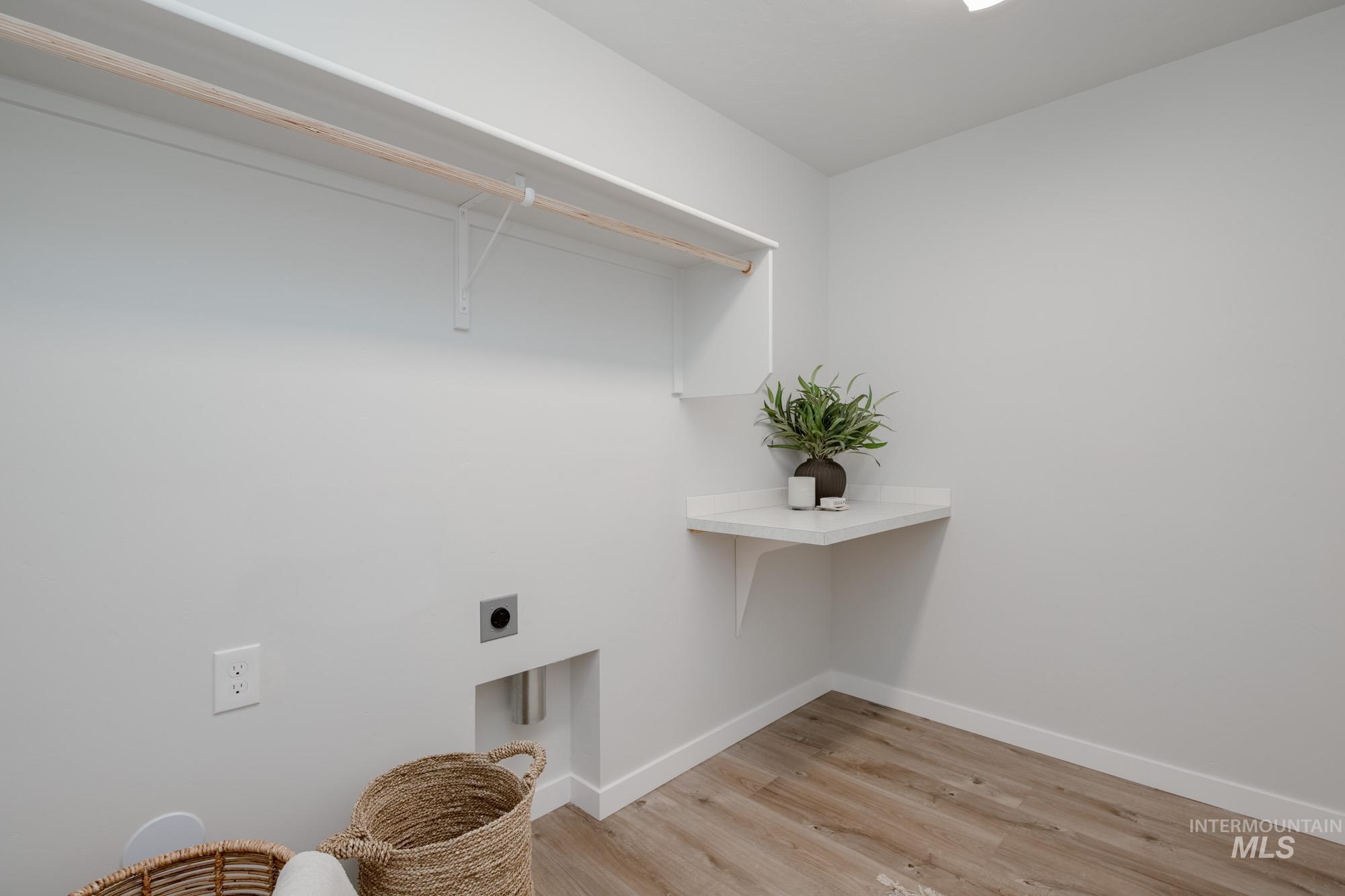 19343 Schooner Ave, Caldwell, Idaho 83605, 4 Bedrooms, 2 Bathrooms, Residential For Sale, Price $429,990,MLS 98954466